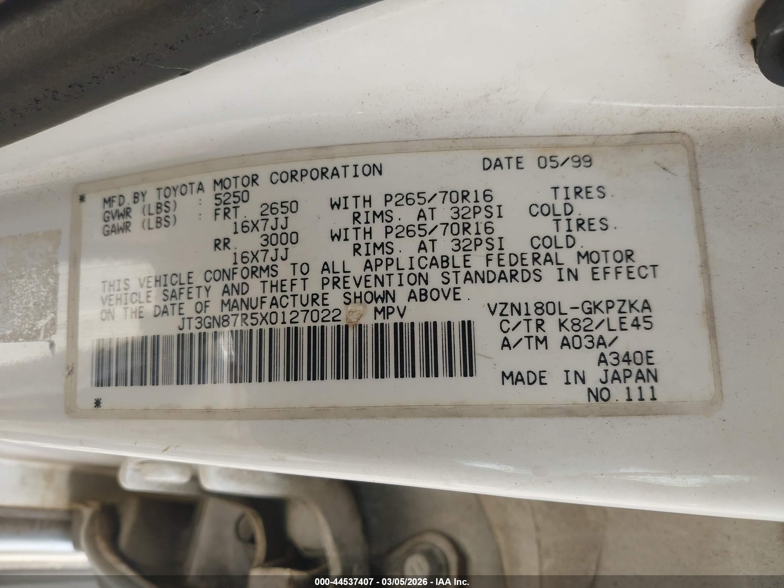 TOYOTA 4RUNNER image 9