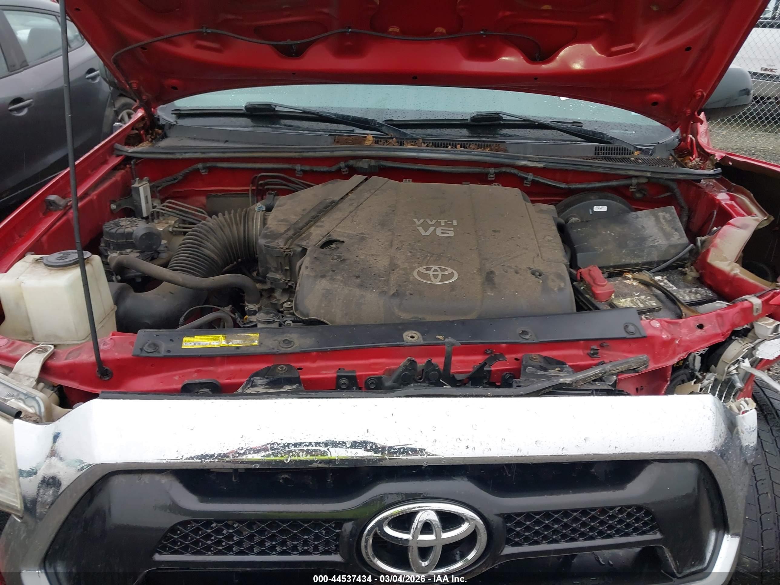 TOYOTA TACOMA image 10