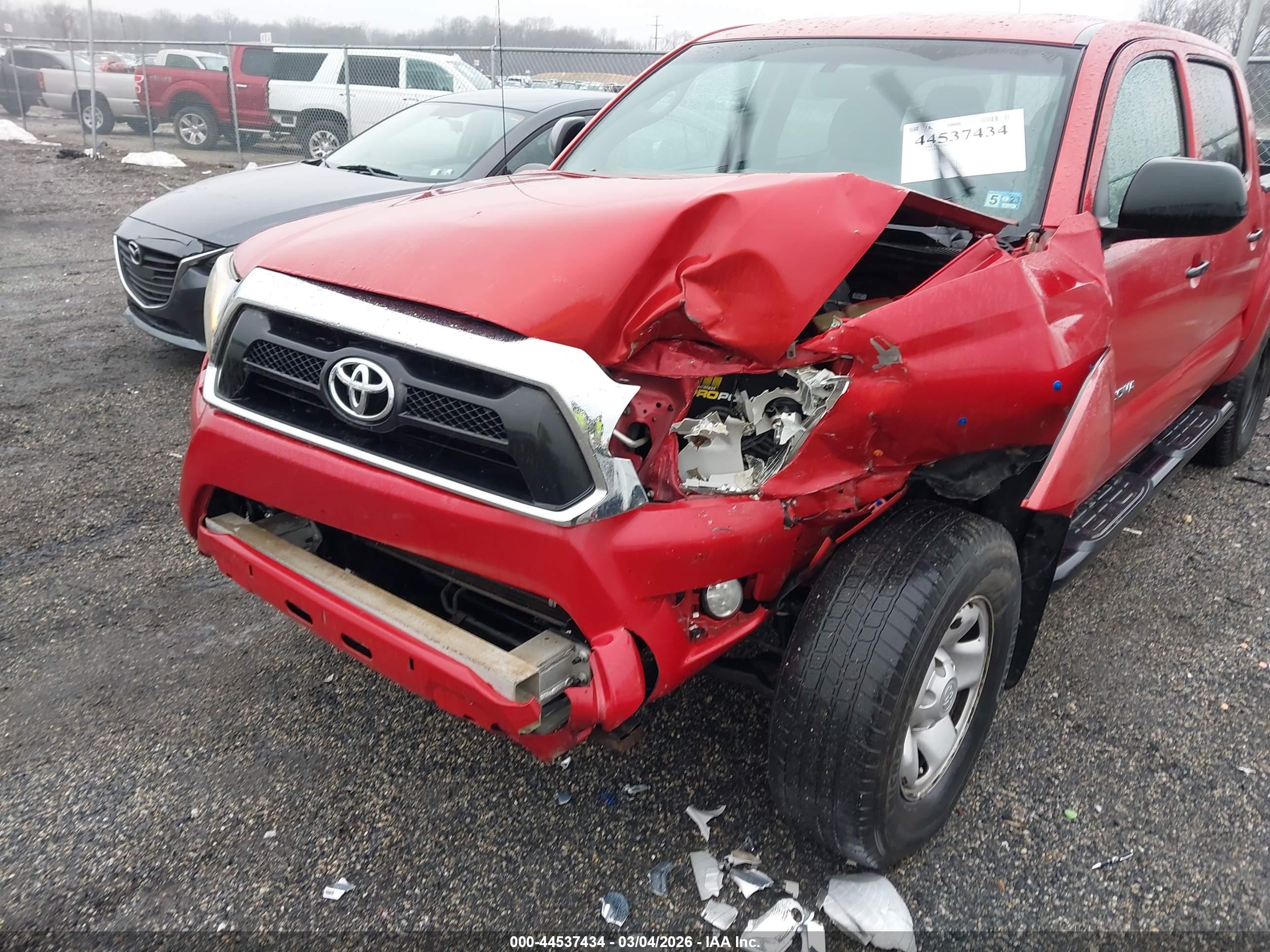 TOYOTA TACOMA image 6