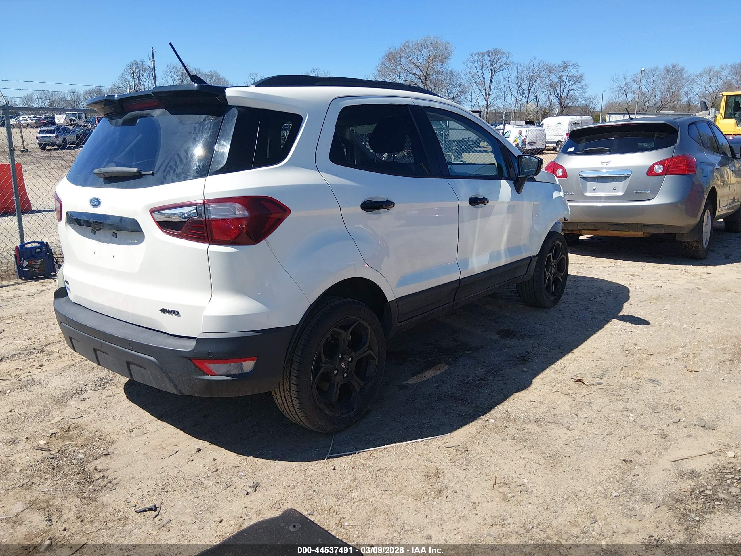 FORD ECOSPORT image 4