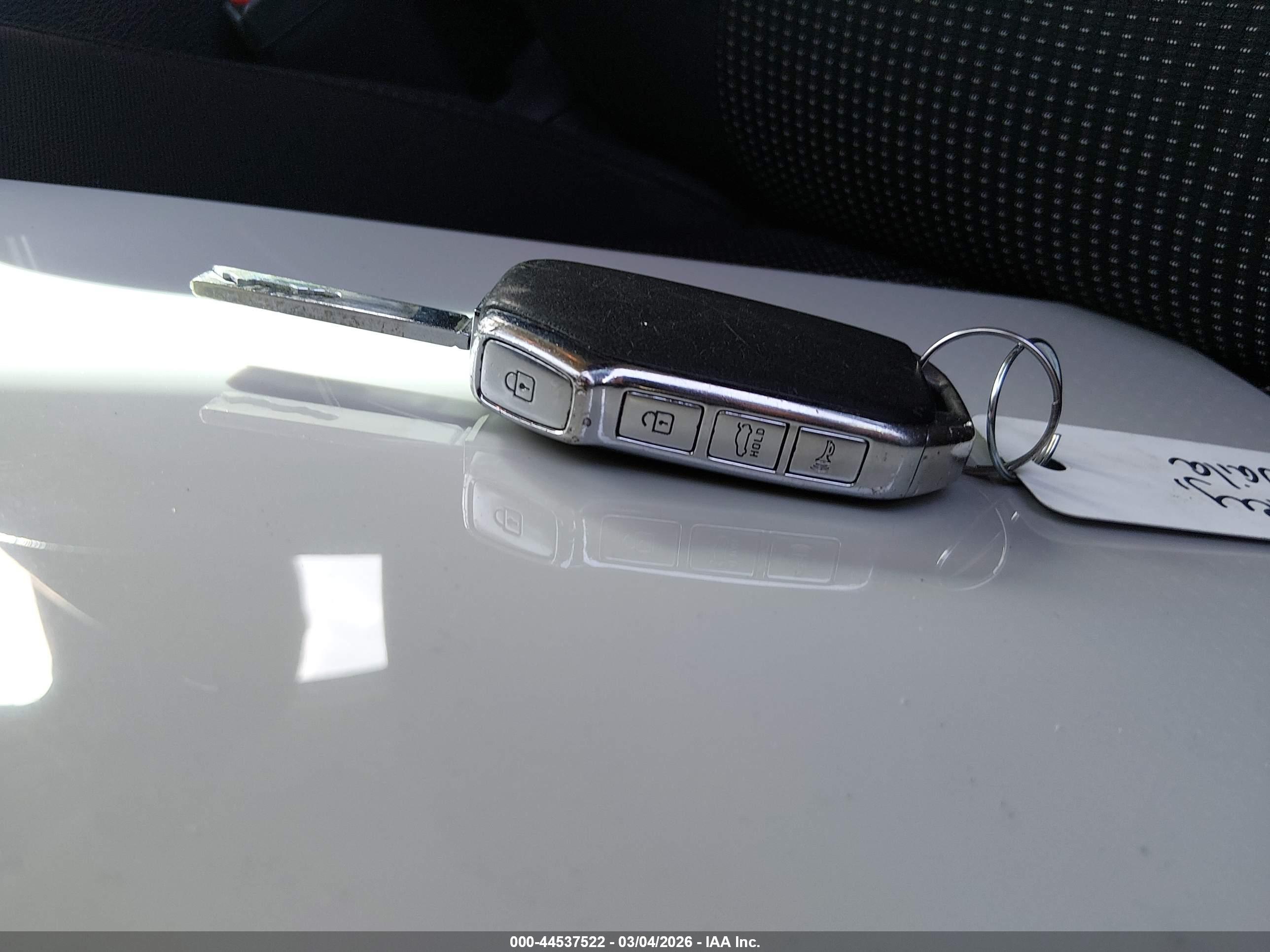KIA FORTE image 11