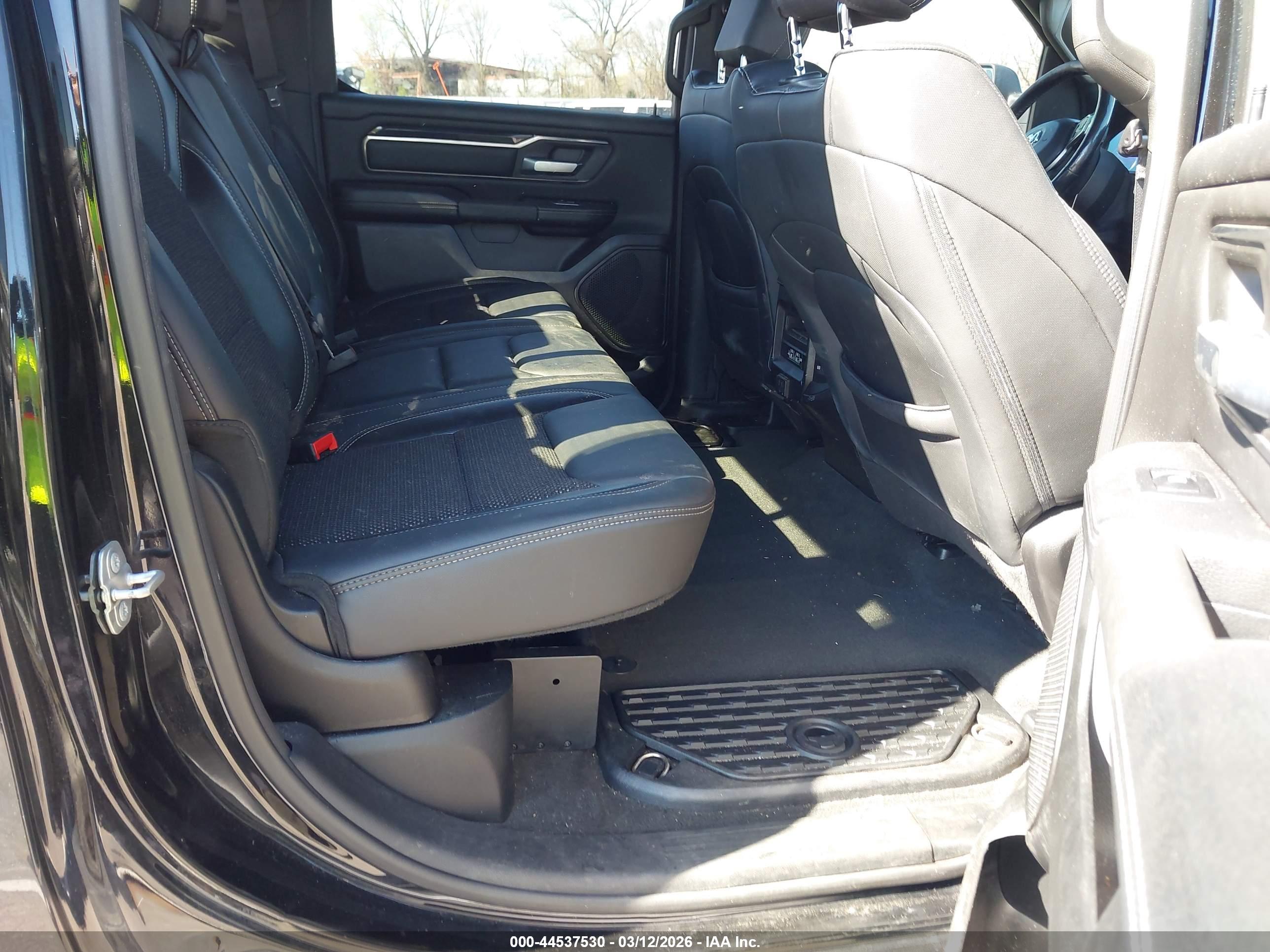 RAM 1500 image 8