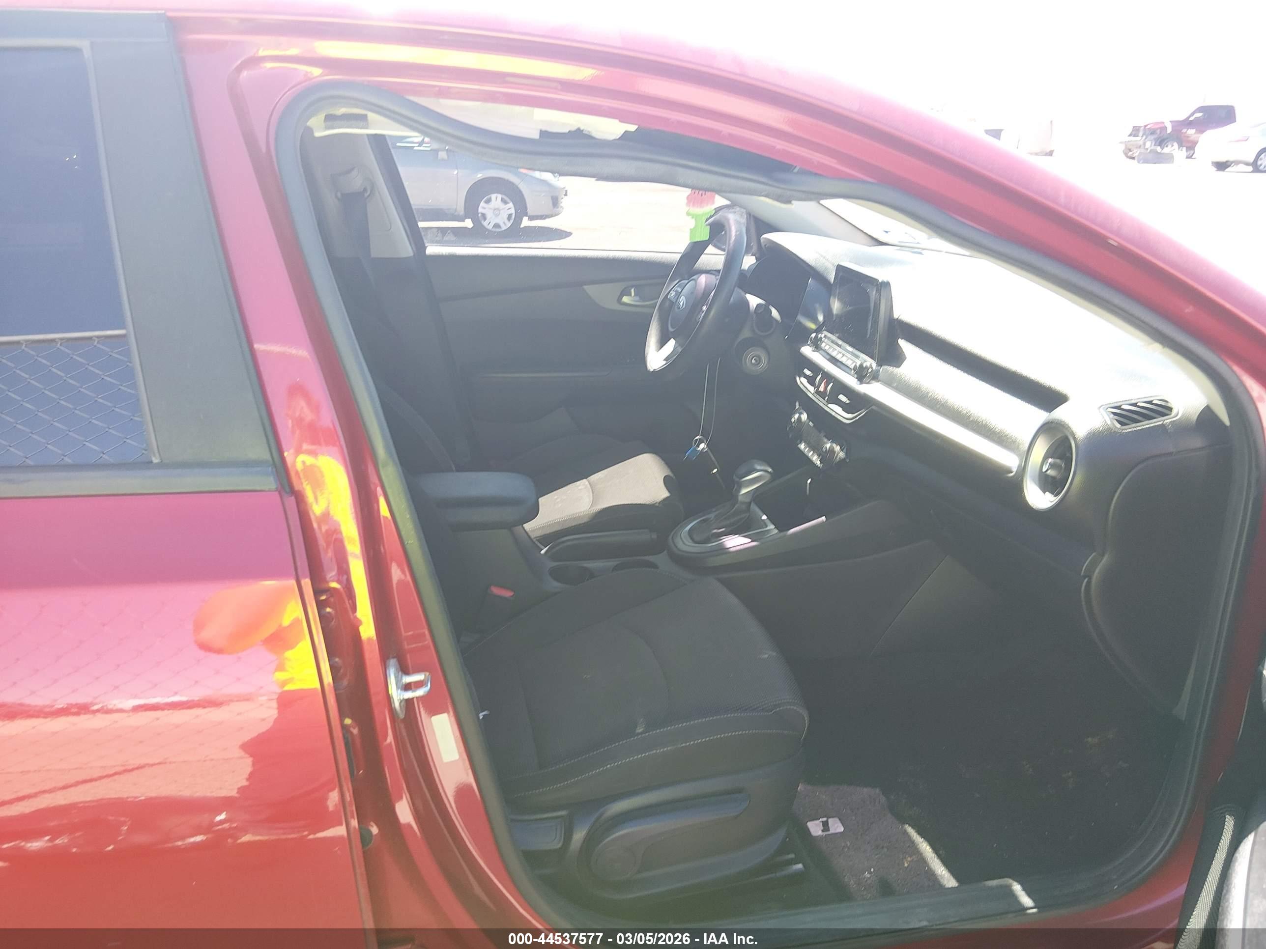 KIA FORTE image 5