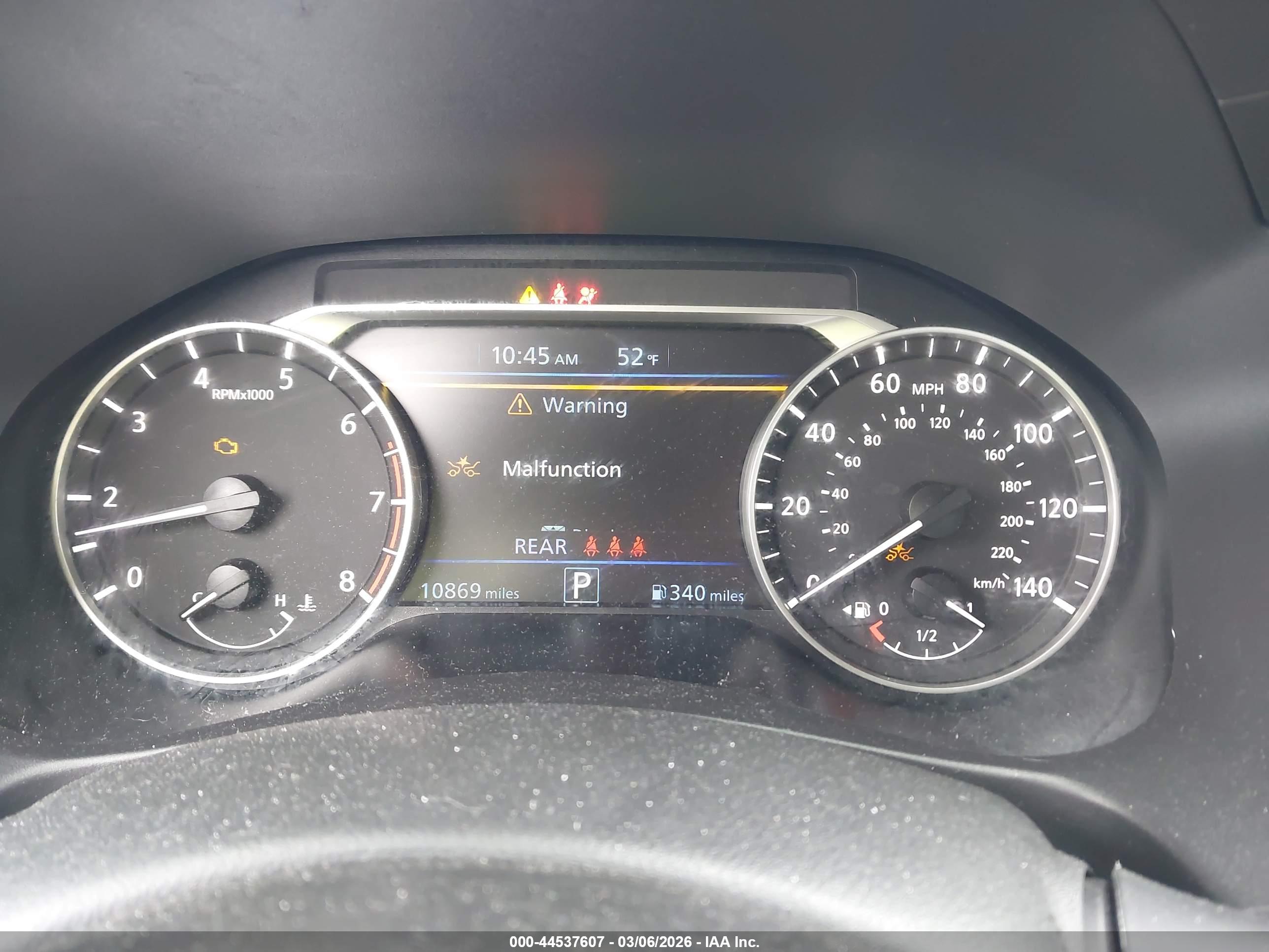 NISSAN ALTIMA image 7