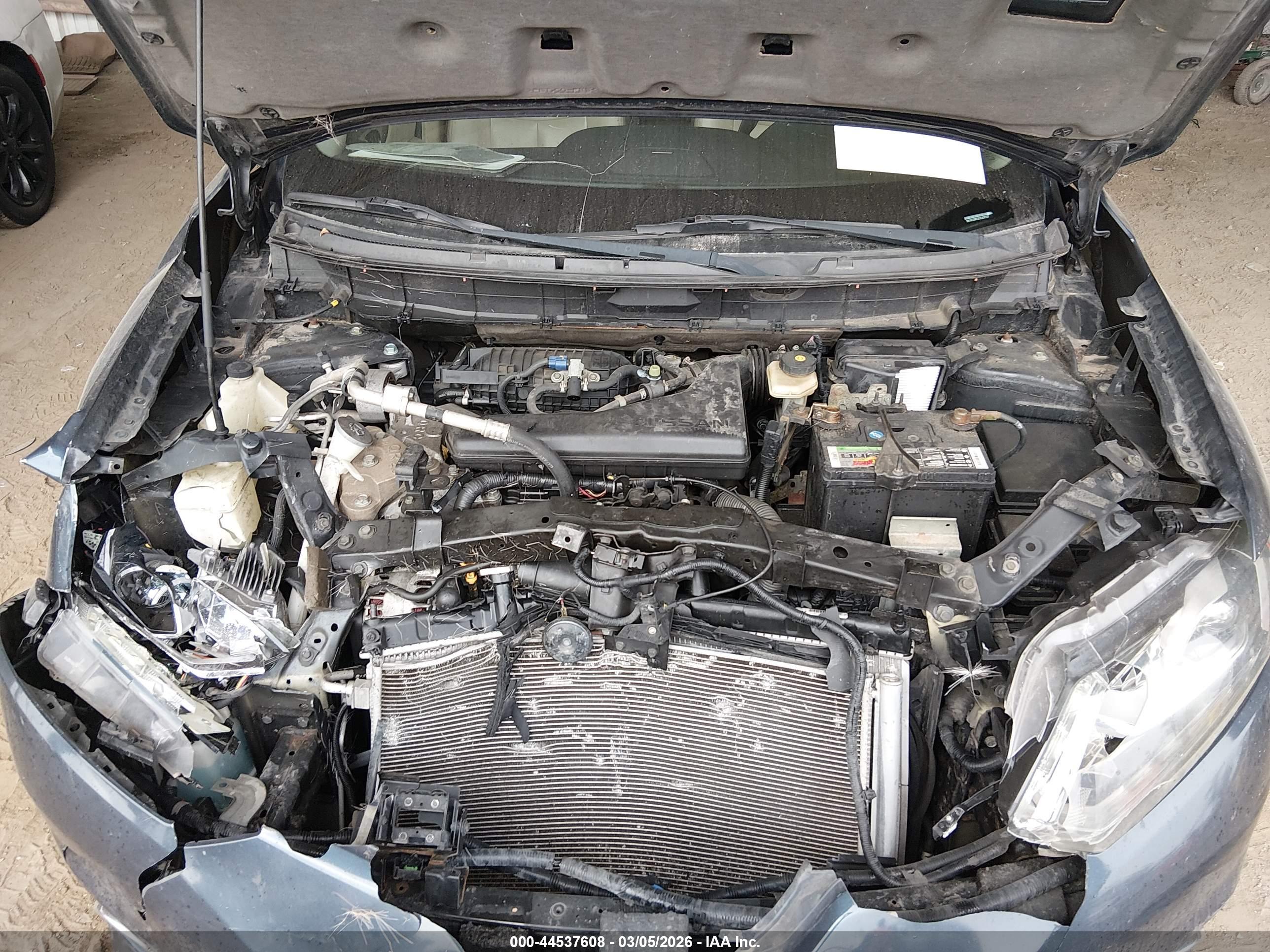 NISSAN ROGUE image 10