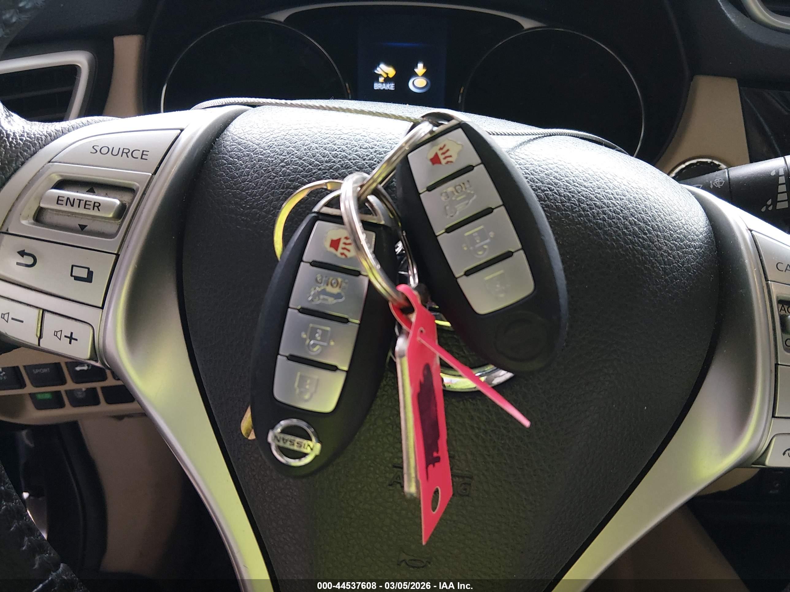 NISSAN ROGUE image 11