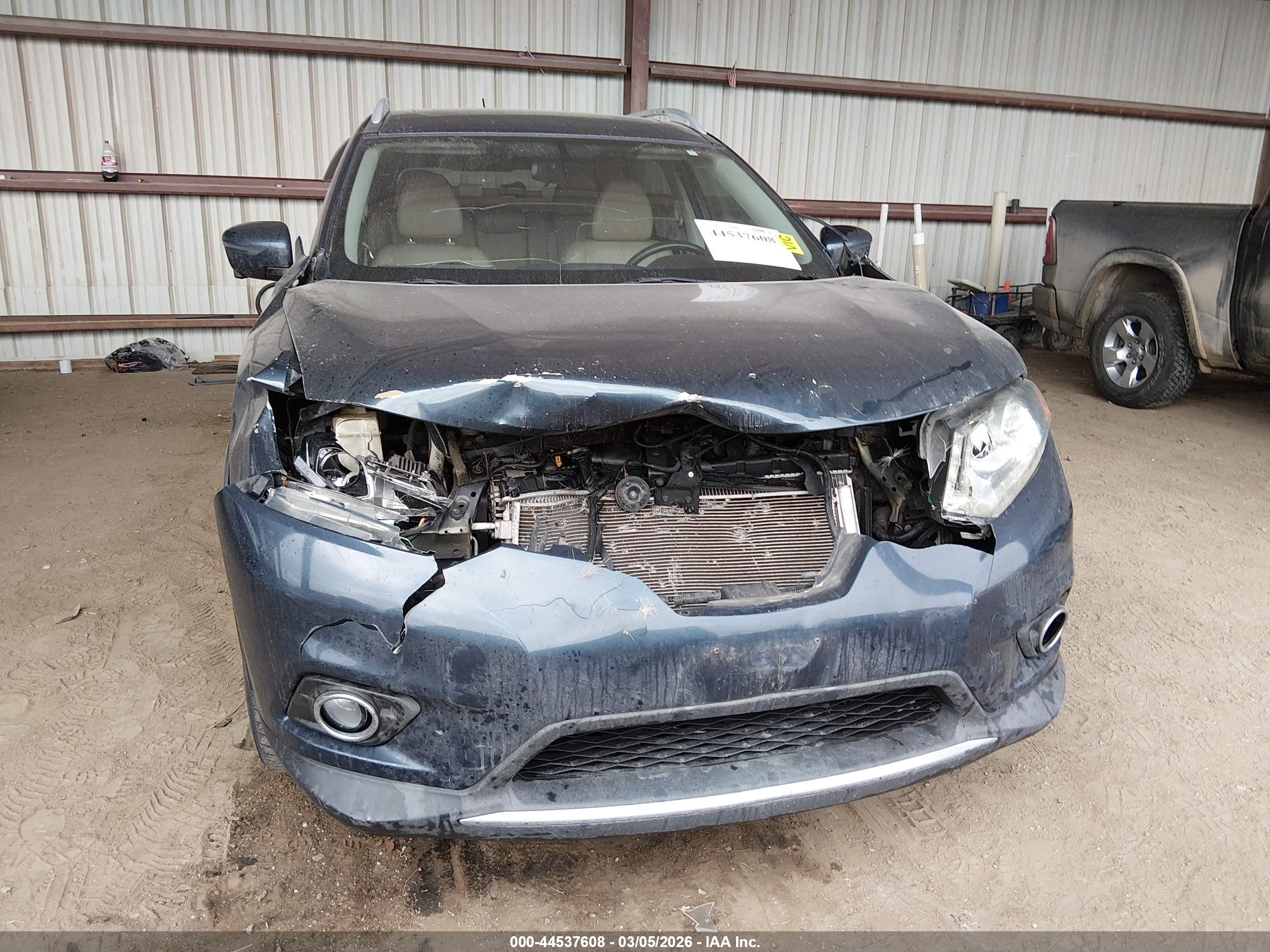 NISSAN ROGUE image 6