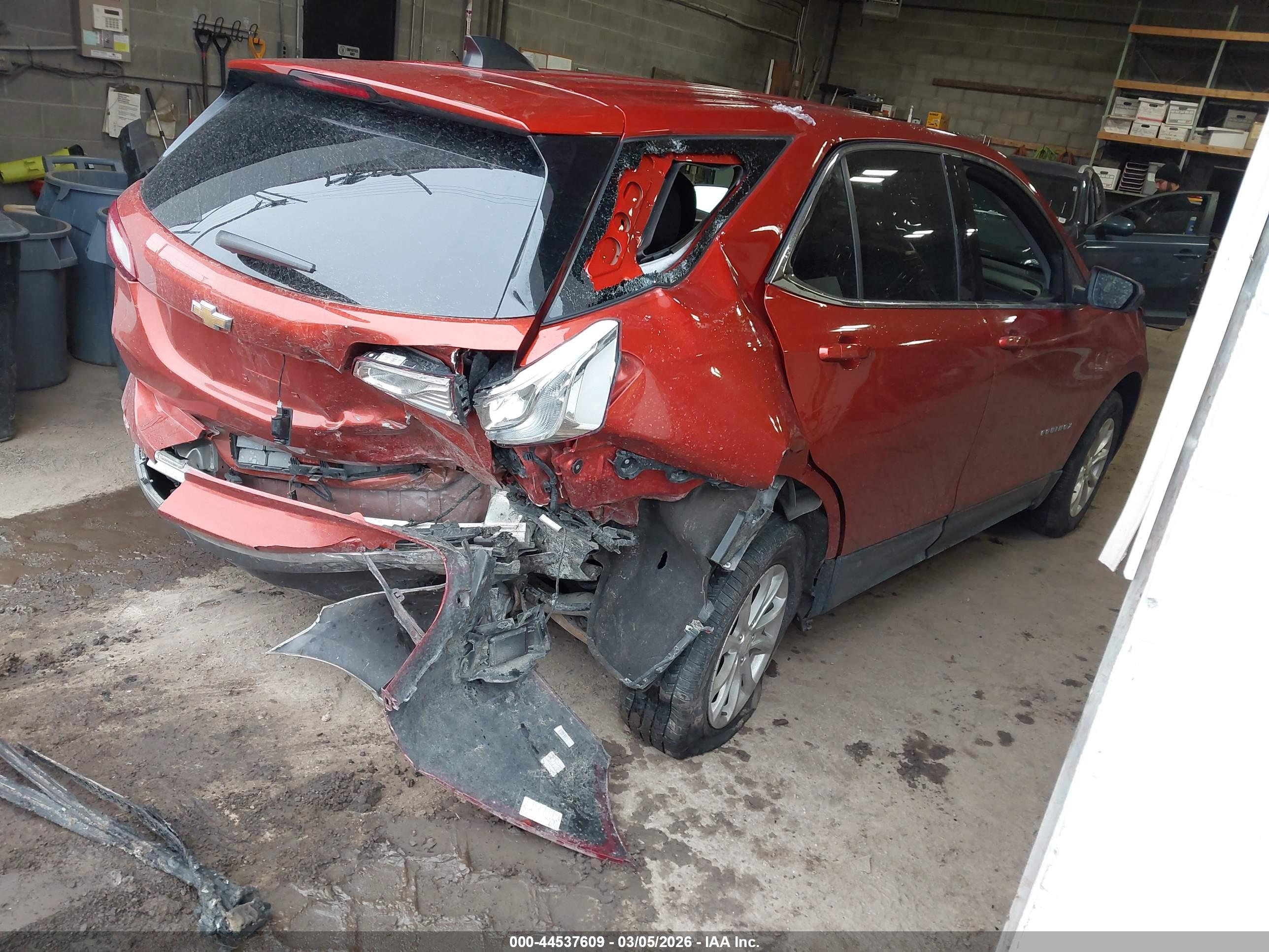 CHEVROLET EQUINOX image 4