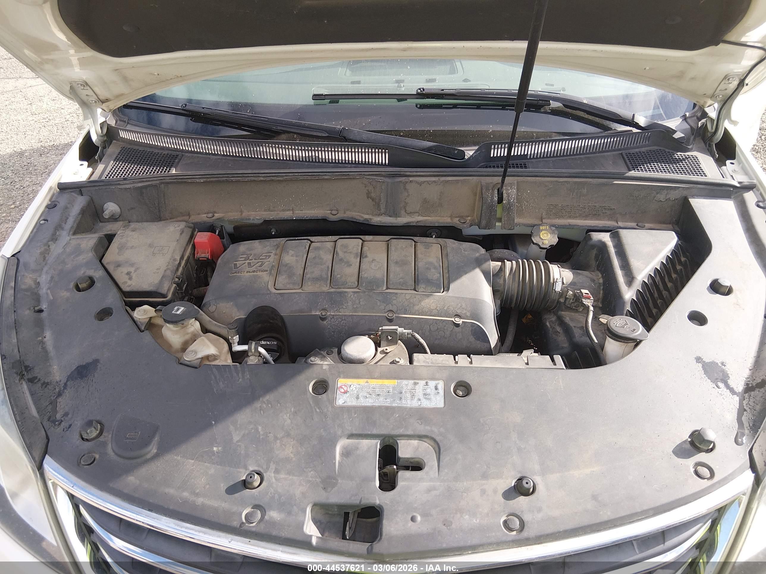 CHEVROLET TRAVERSE image 10
