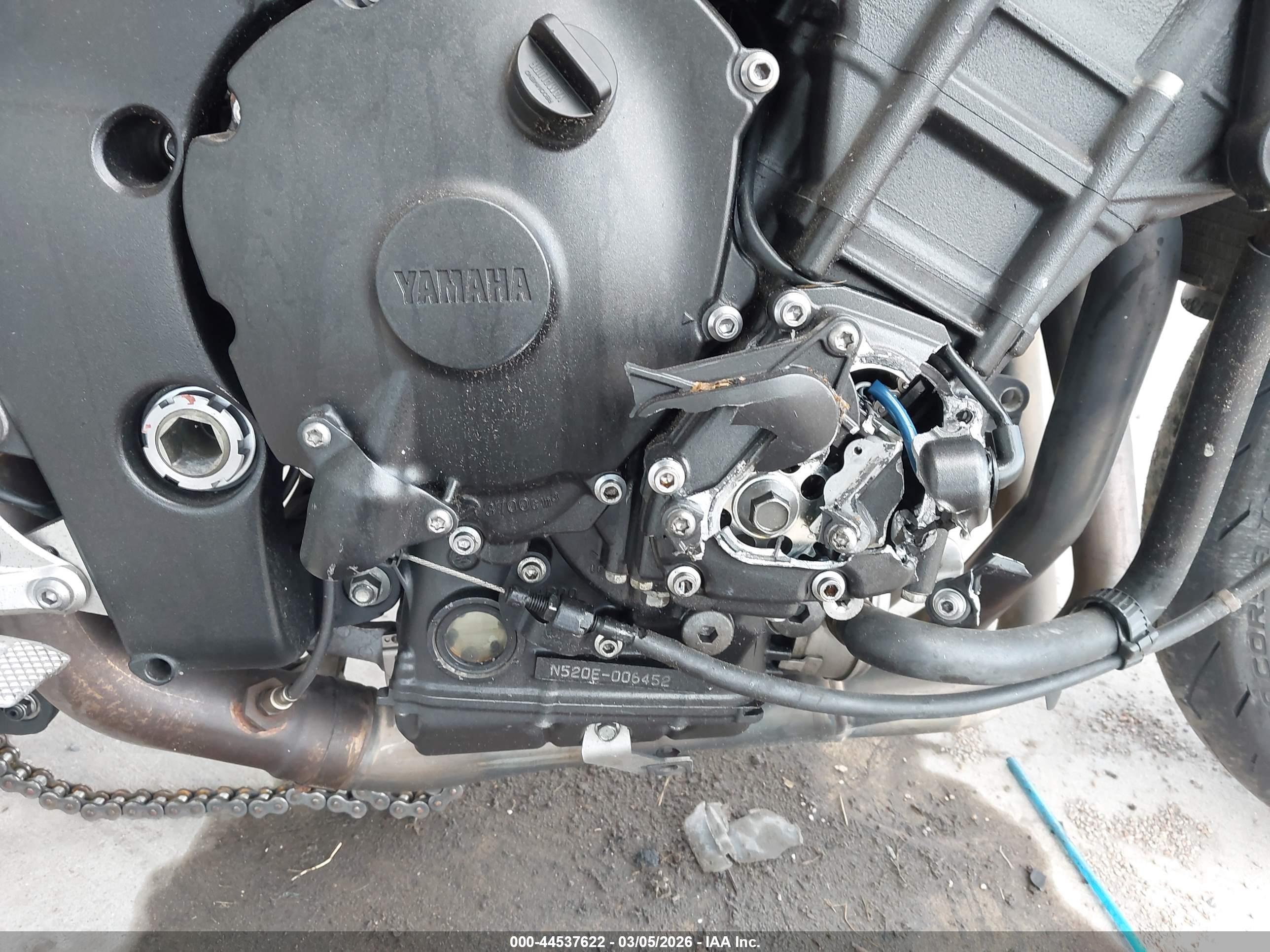 YAMAHA YZFR1 image 8