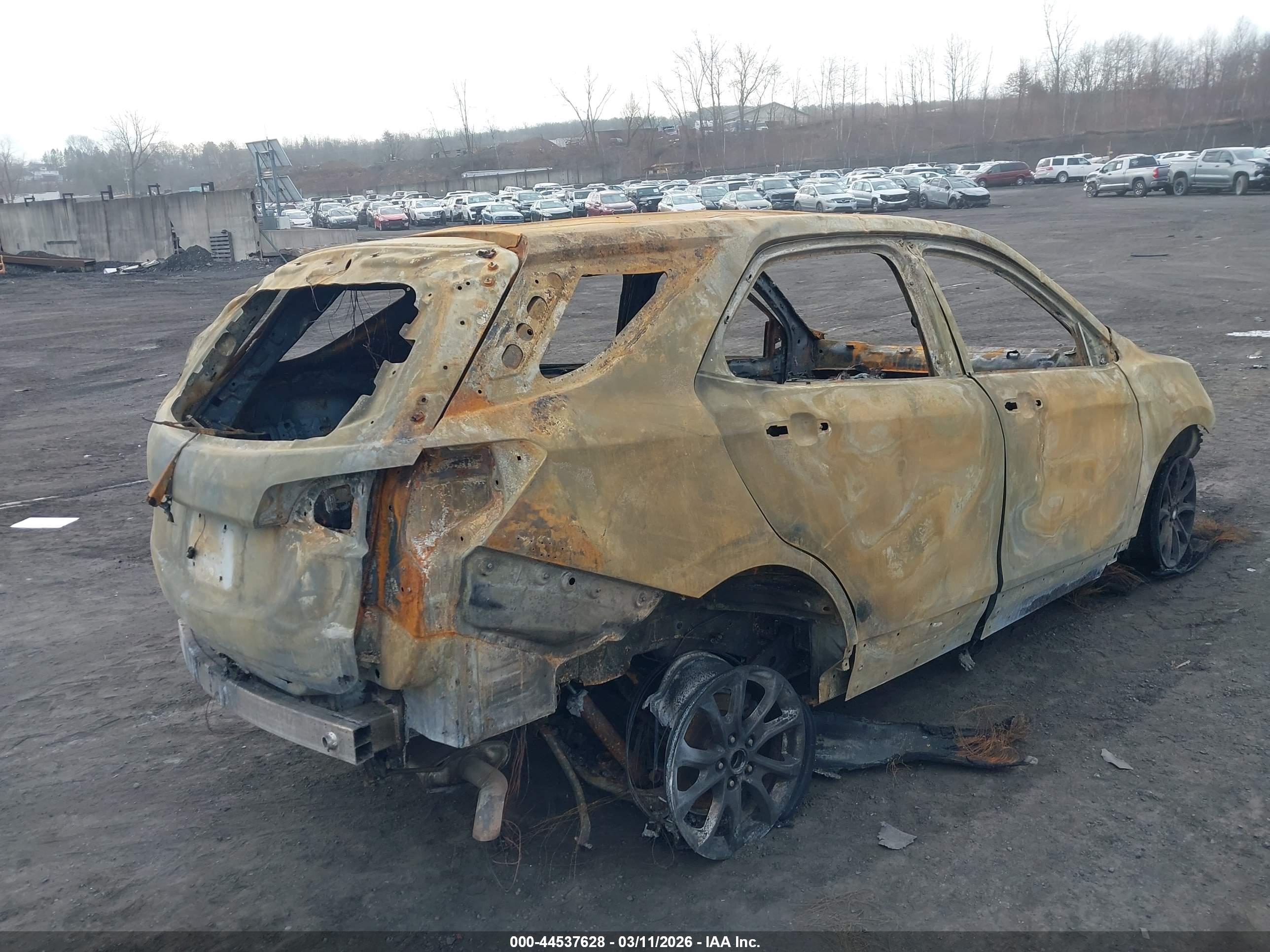 CHEVROLET EQUINOX image 4