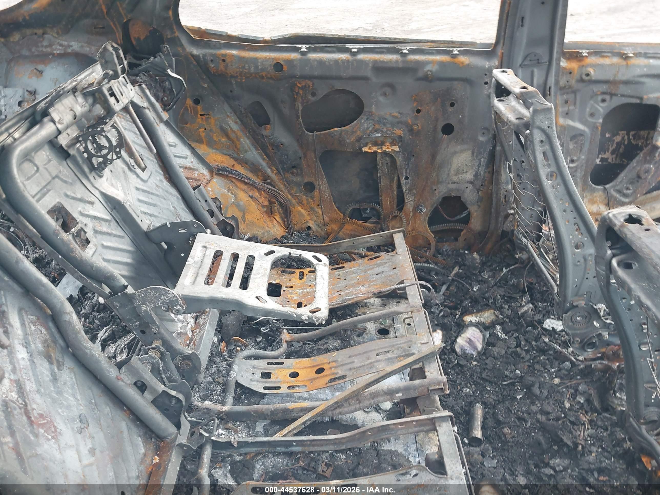 CHEVROLET EQUINOX image 8