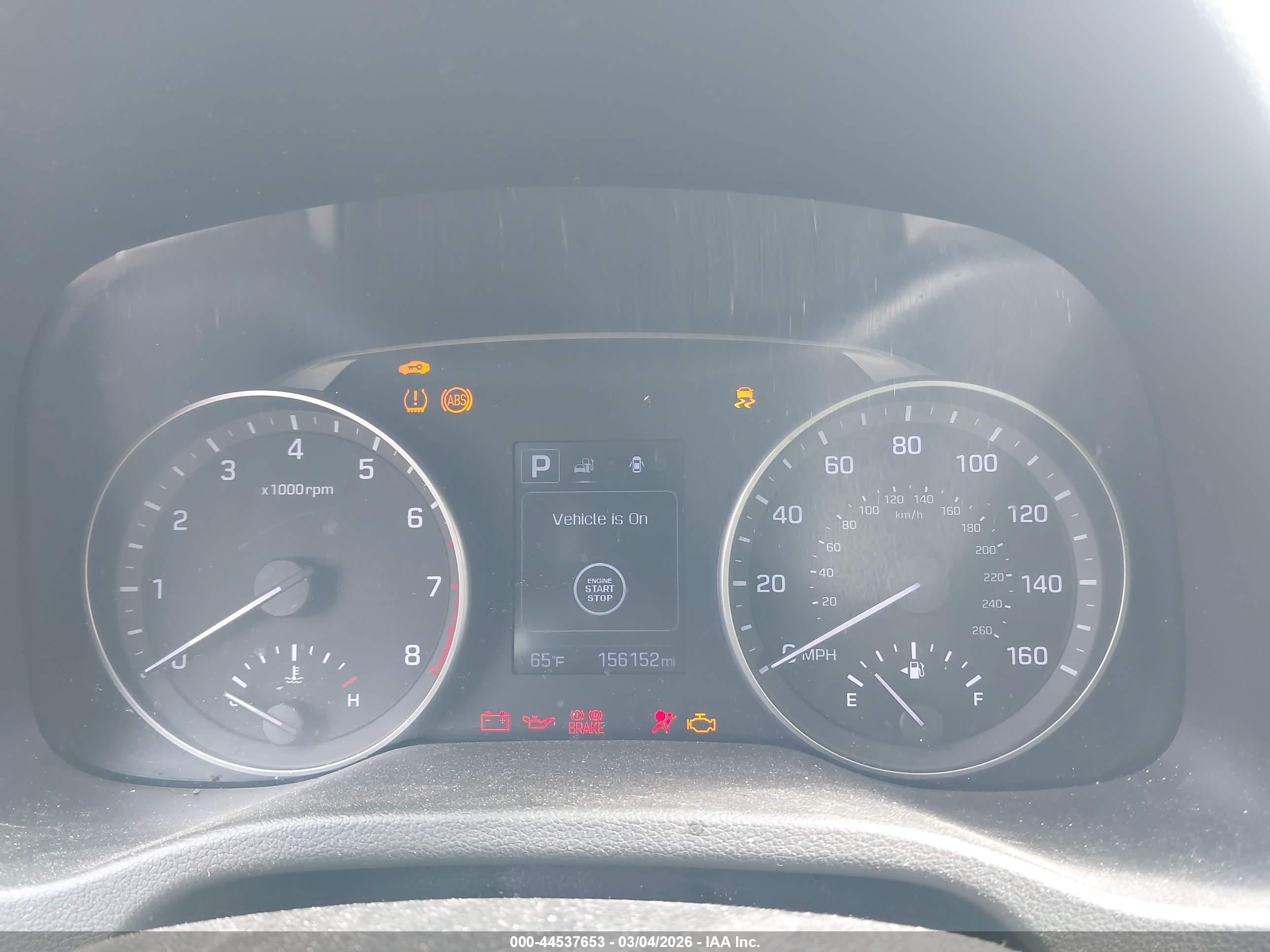 HYUNDAI ELANTRA image 7