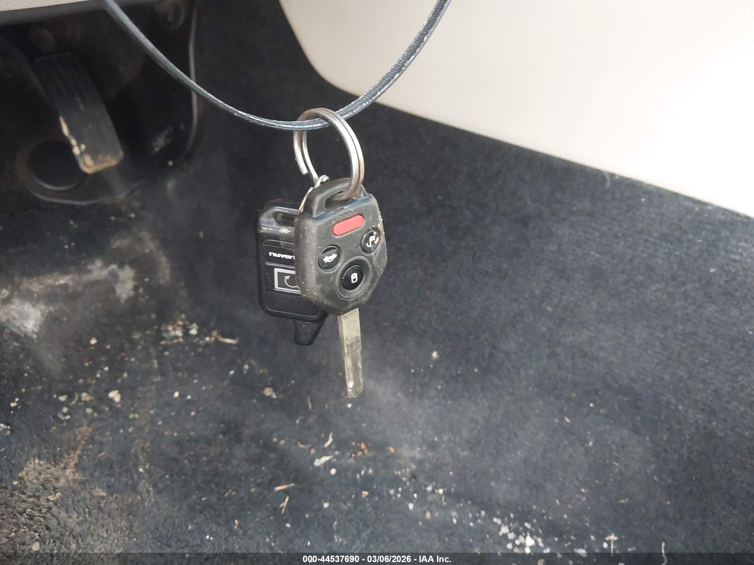 SUBARU LEGACY image 11
