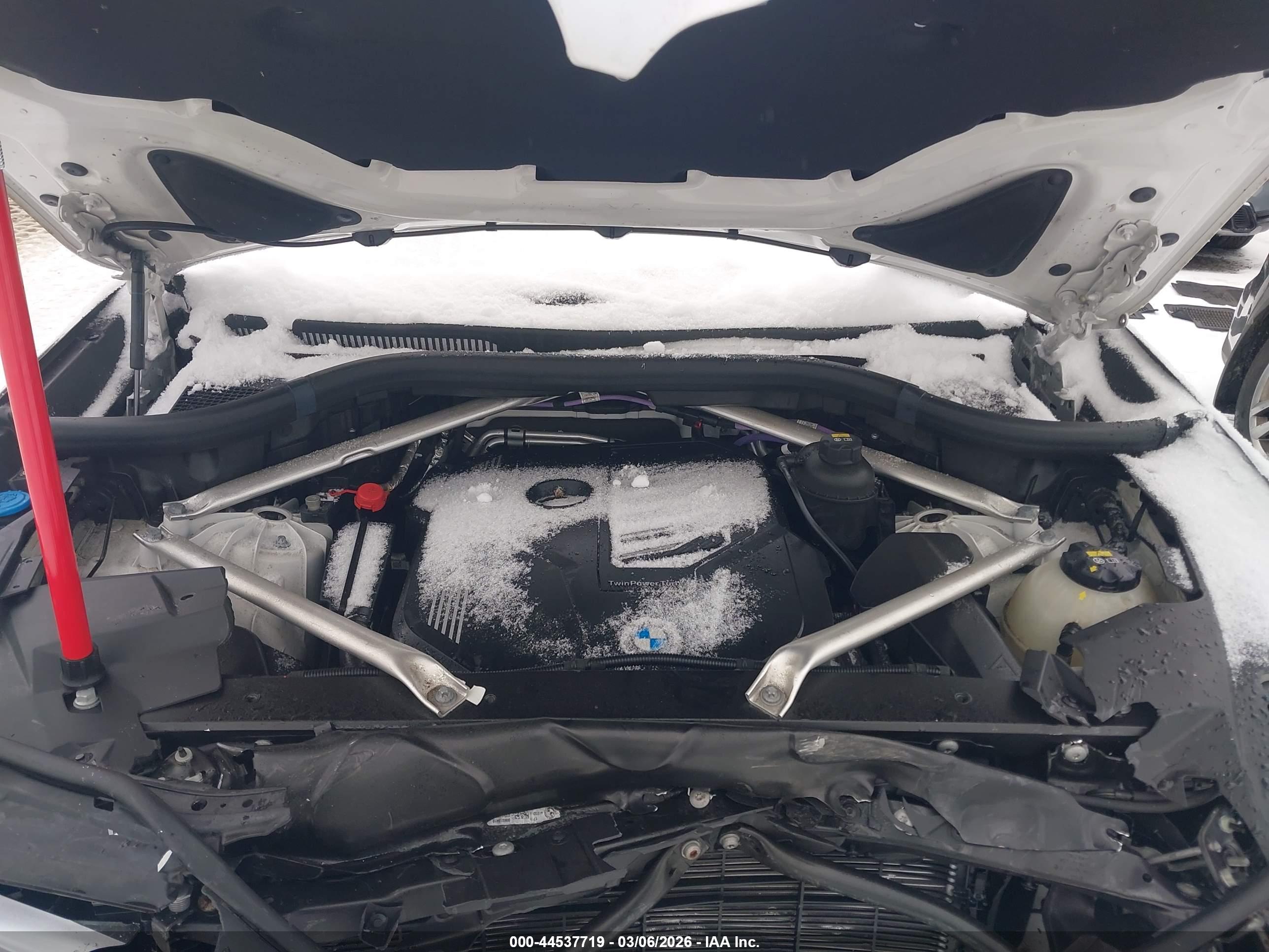 BMW X5 image 10