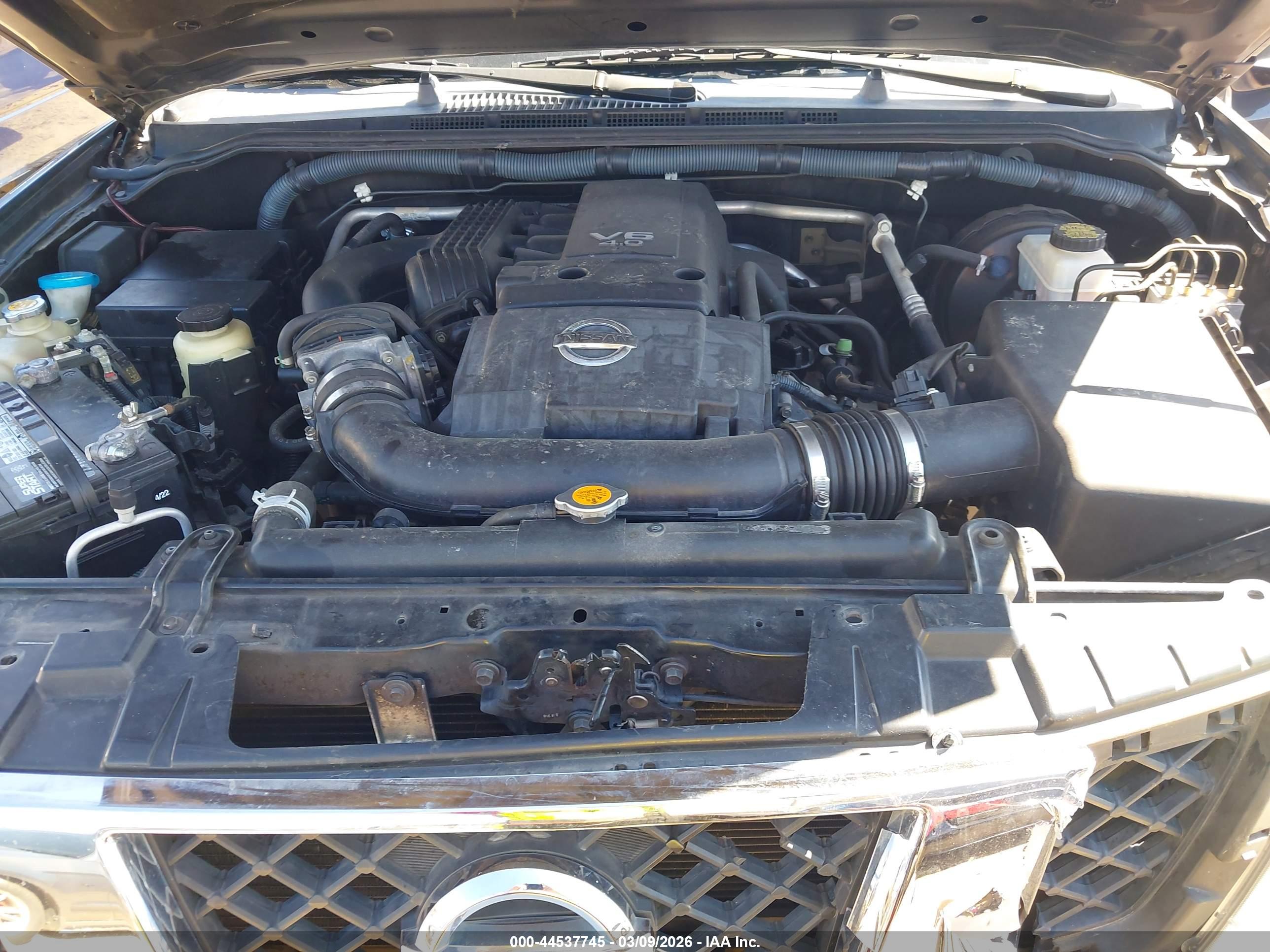 NISSAN FRONTIER image 10