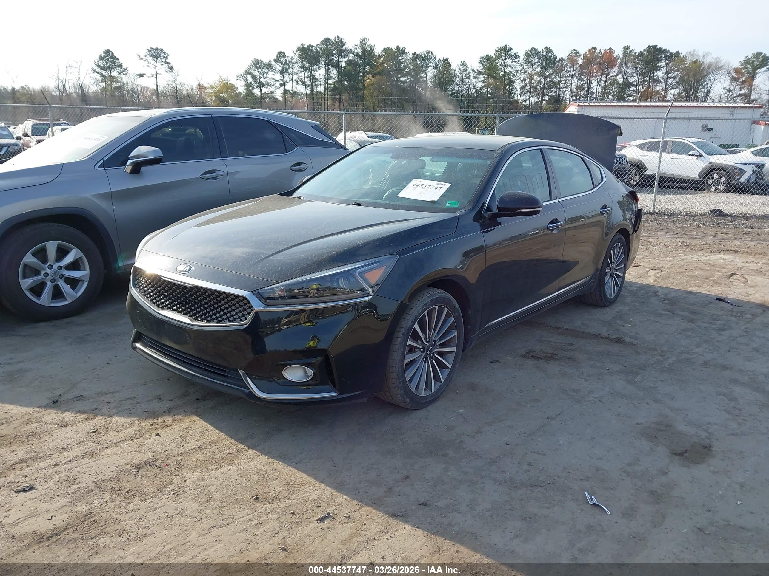 KIA CADENZA image 2
