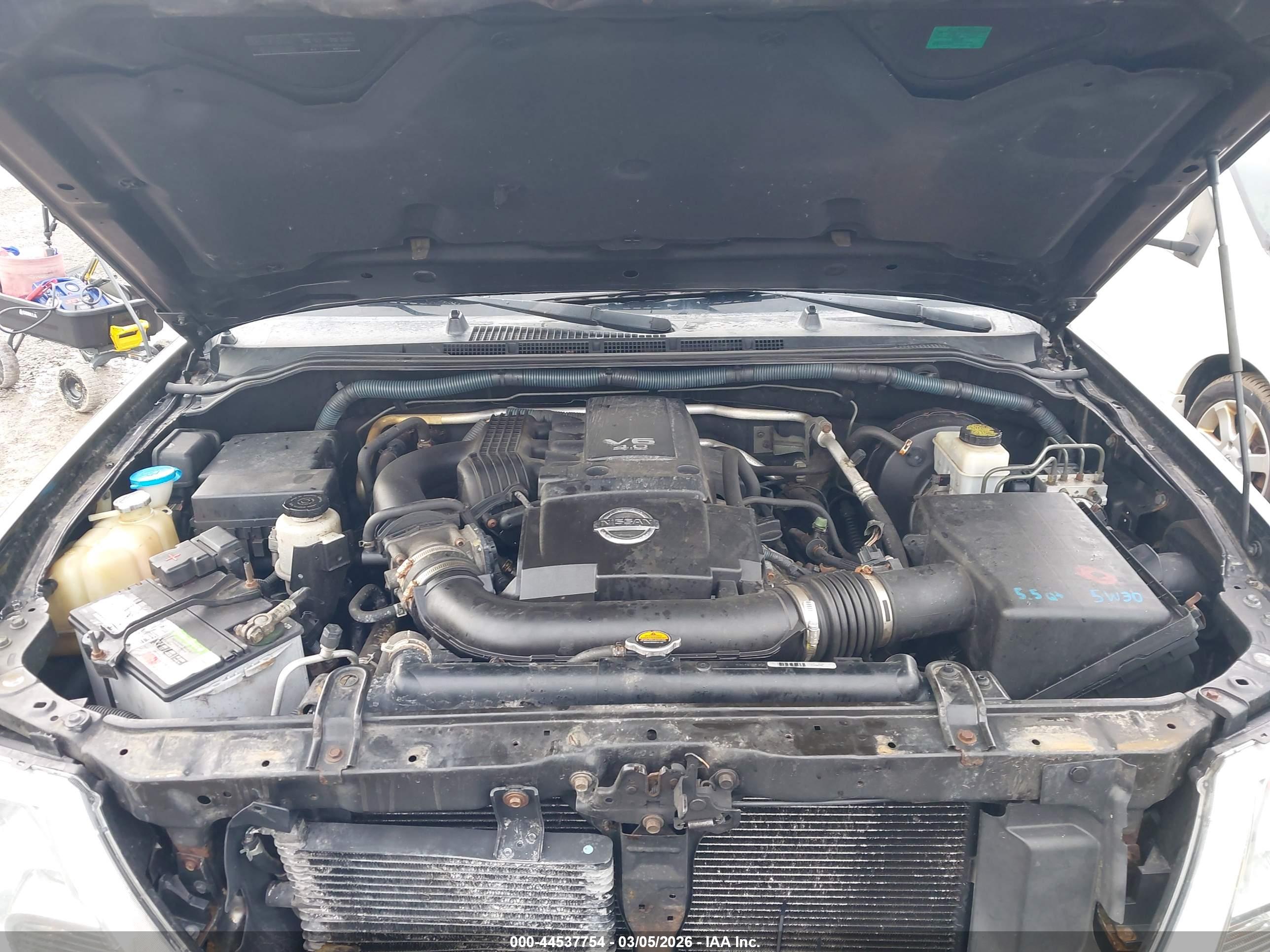 NISSAN FRONTIER image 10