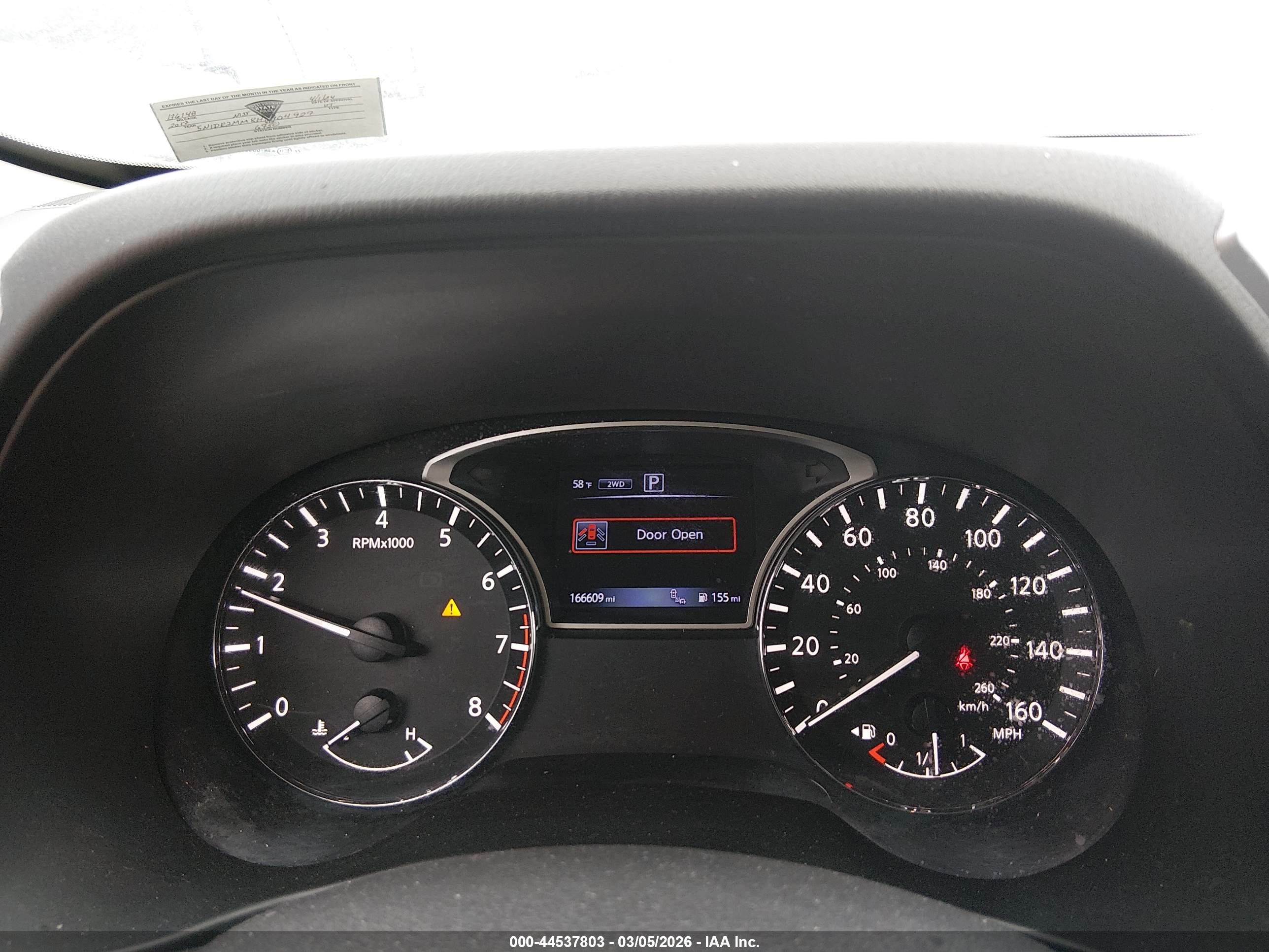 NISSAN PATHFINDER image 7