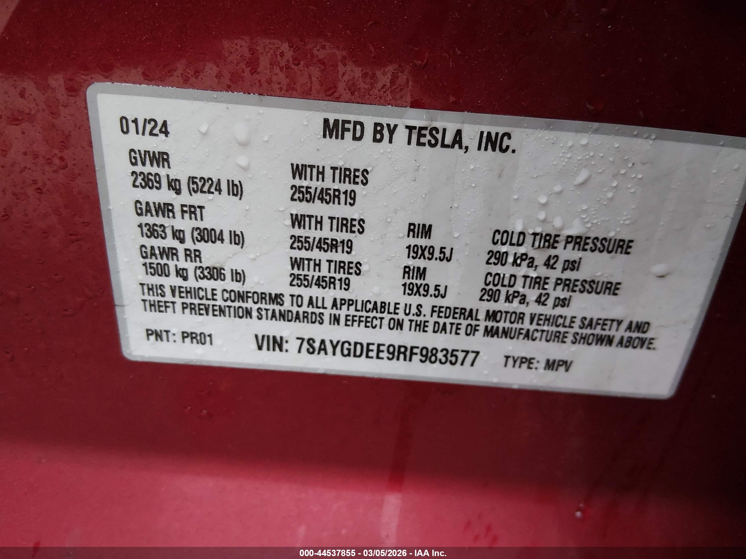 TESLA MODEL image 9