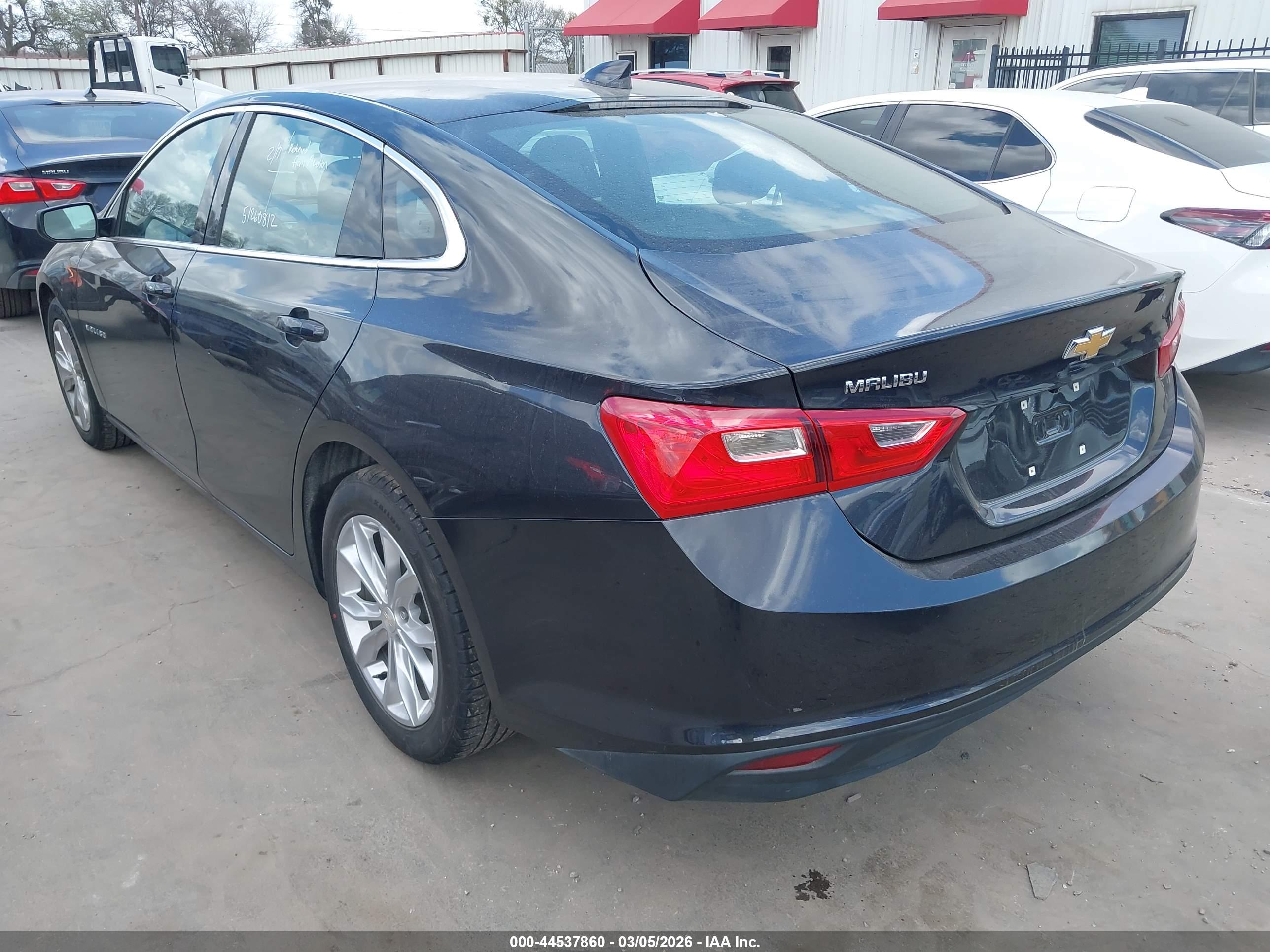 CHEVROLET MALIBU image 3
