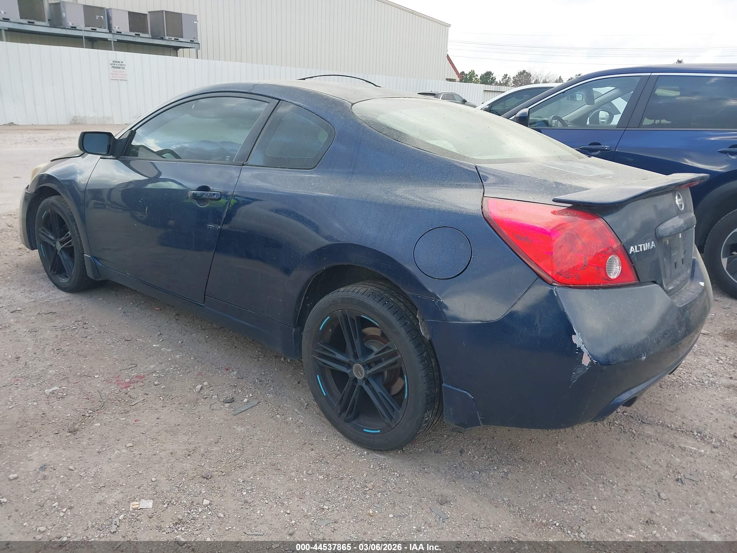 NISSAN ALTIMA image 3