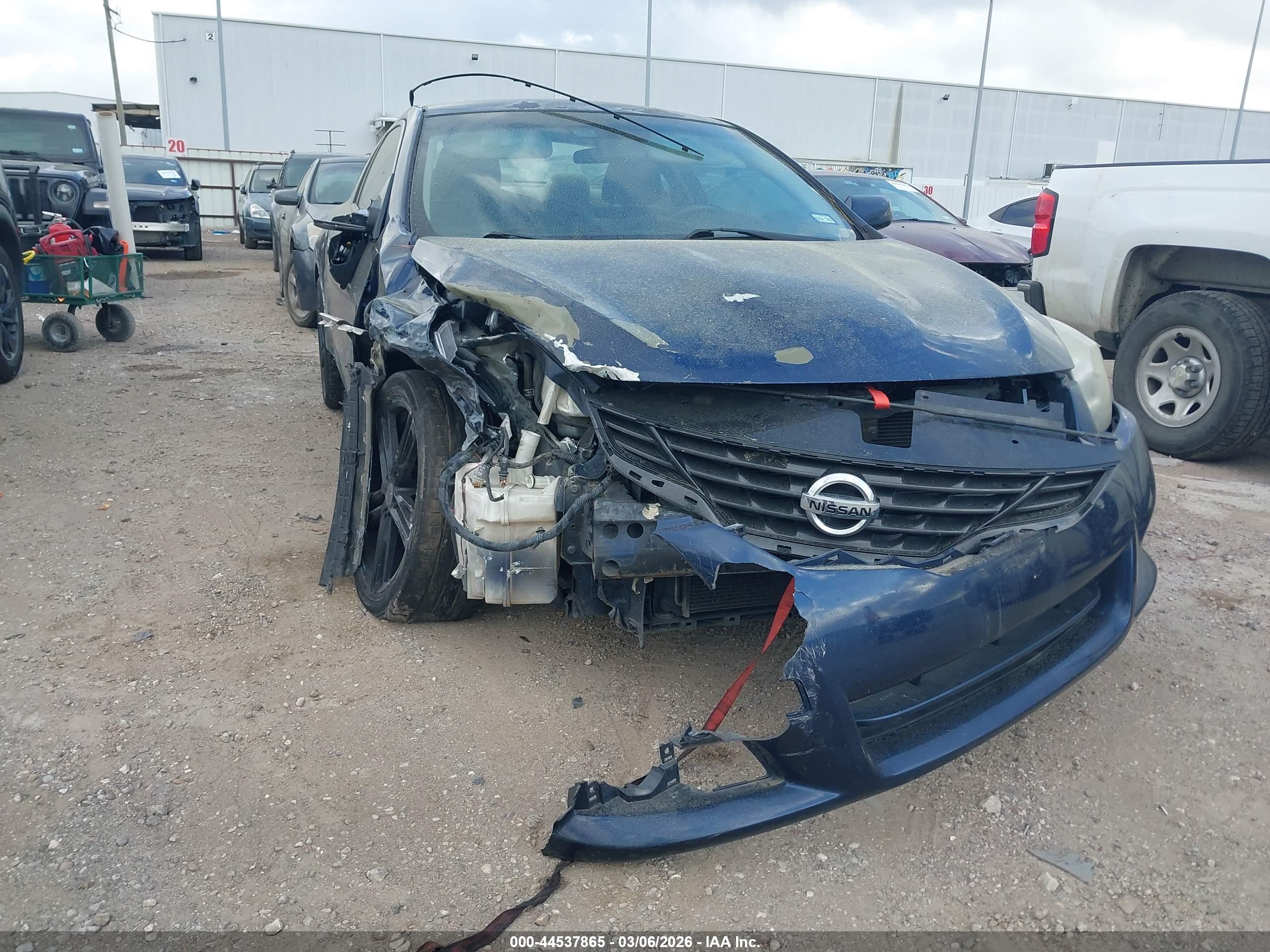 NISSAN ALTIMA image 6