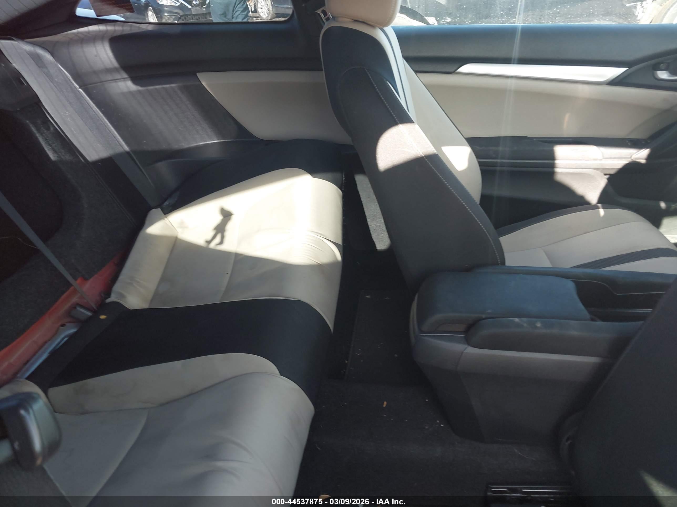HONDA CIVIC image 8