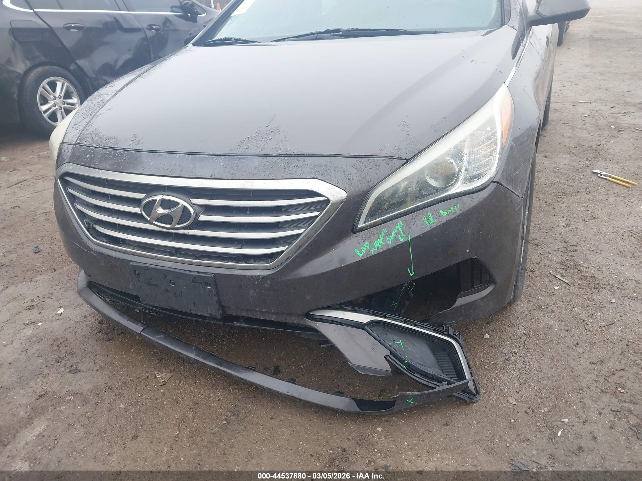 HYUNDAI SONATA image 6