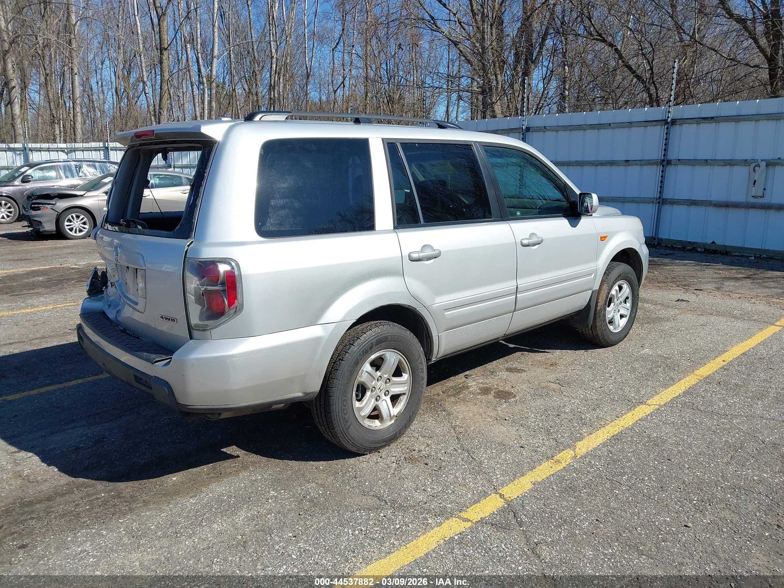 HONDA PILOT image 4