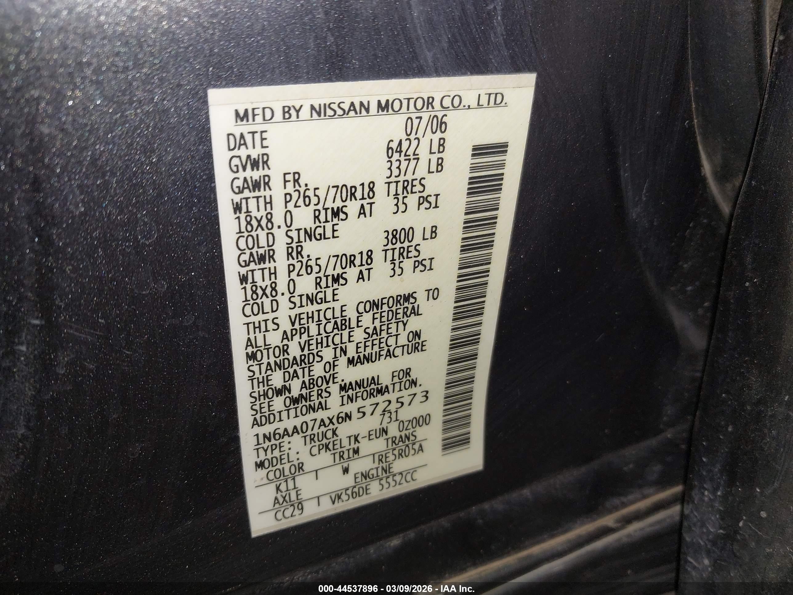 NISSAN TITAN image 9