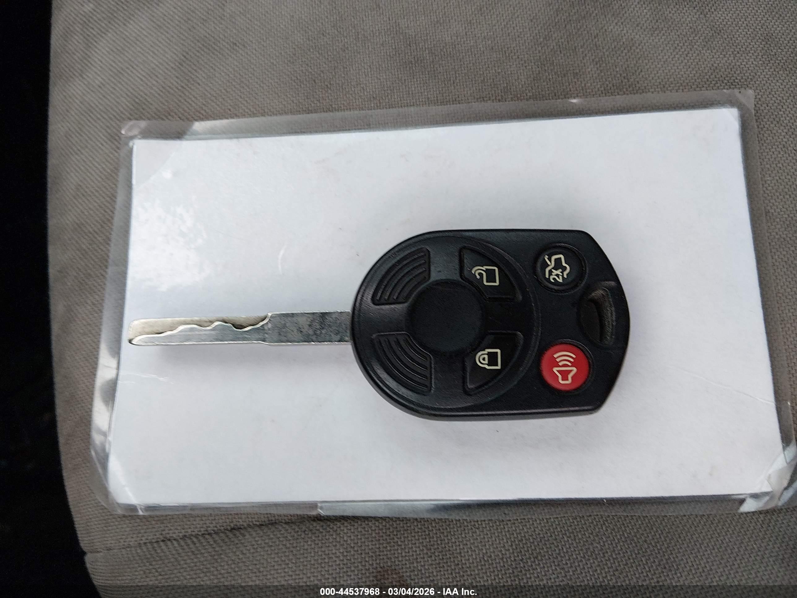 FORD FOCUS image 11