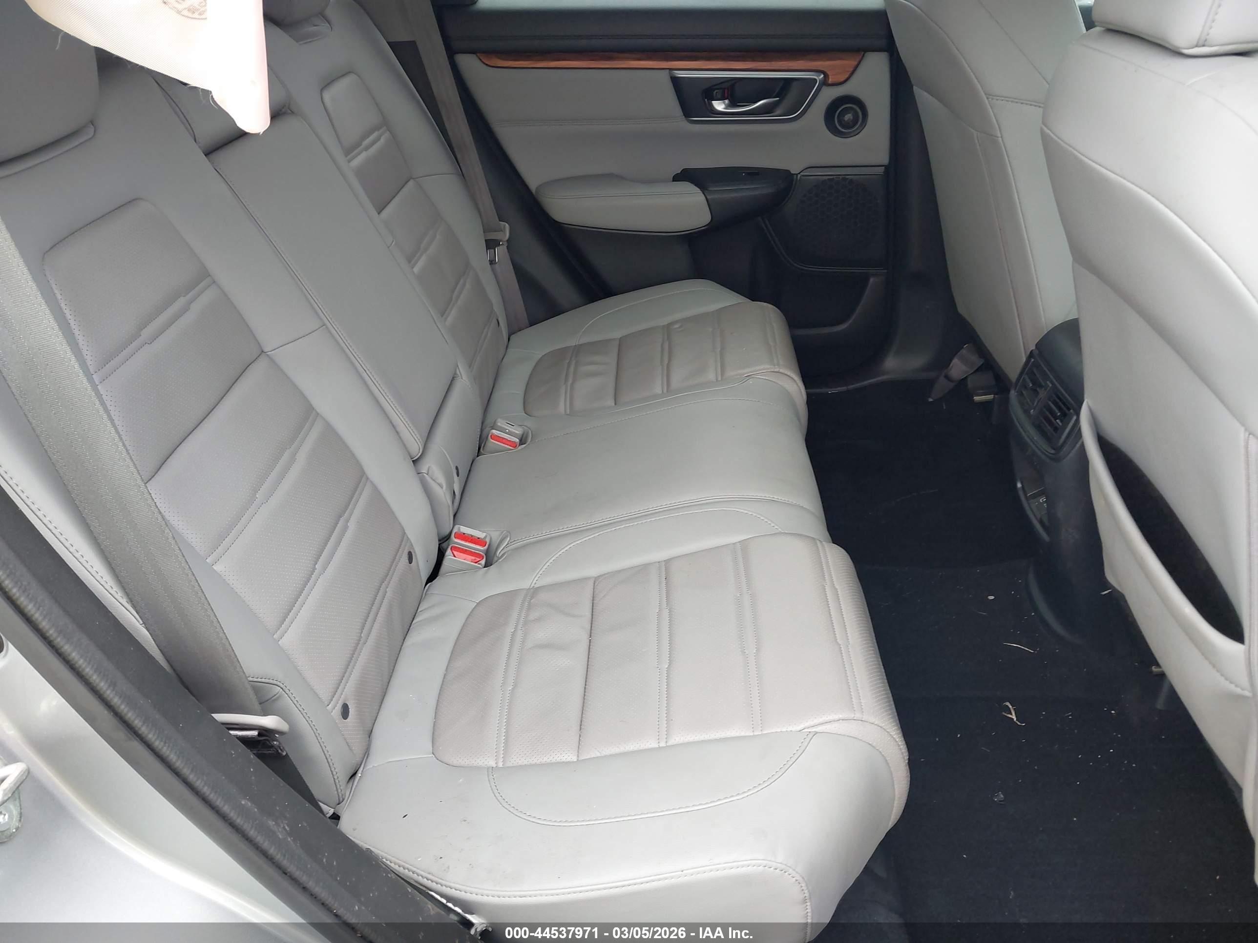 HONDA CR-V image 8