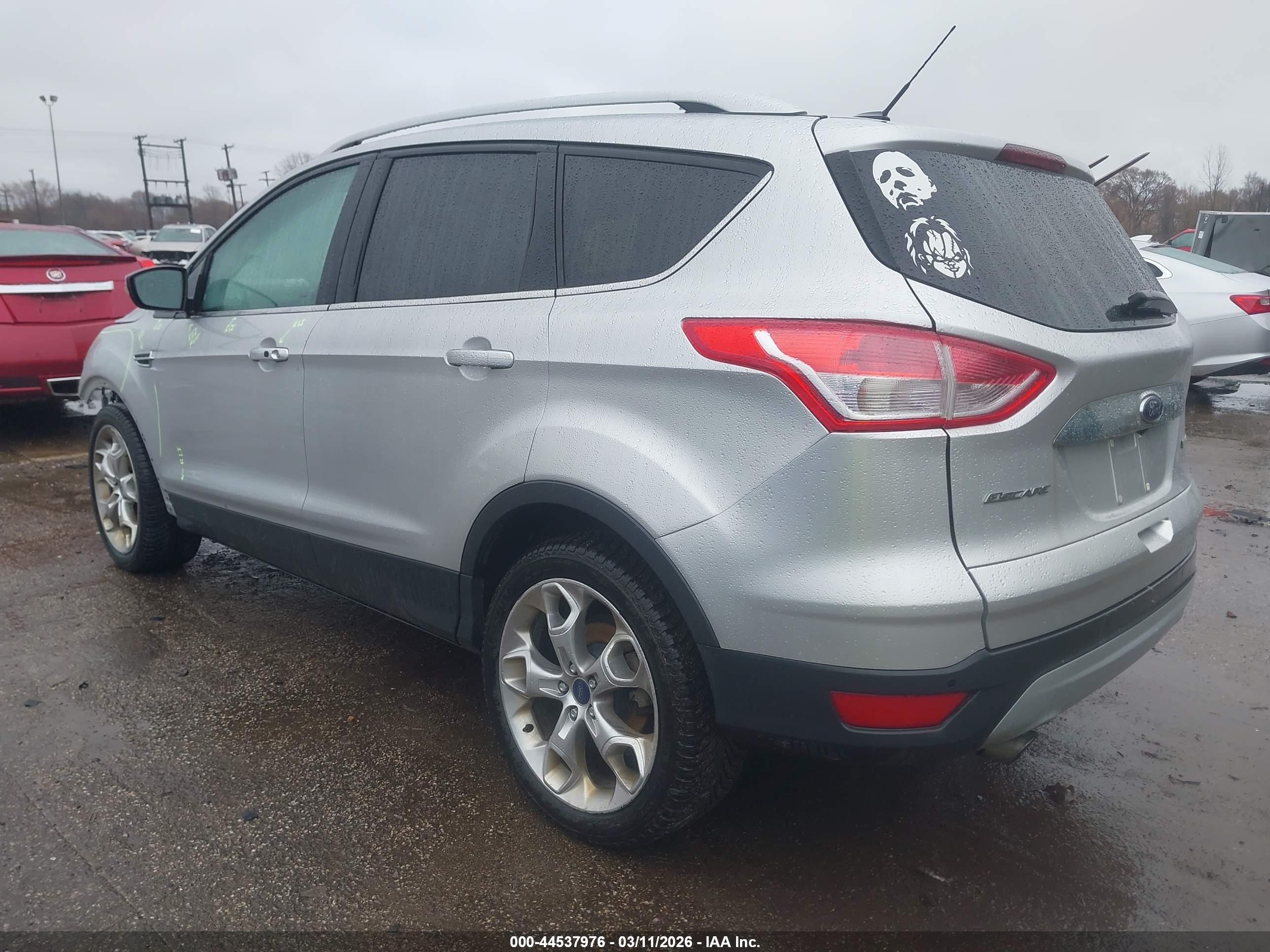 FORD ESCAPE image 3