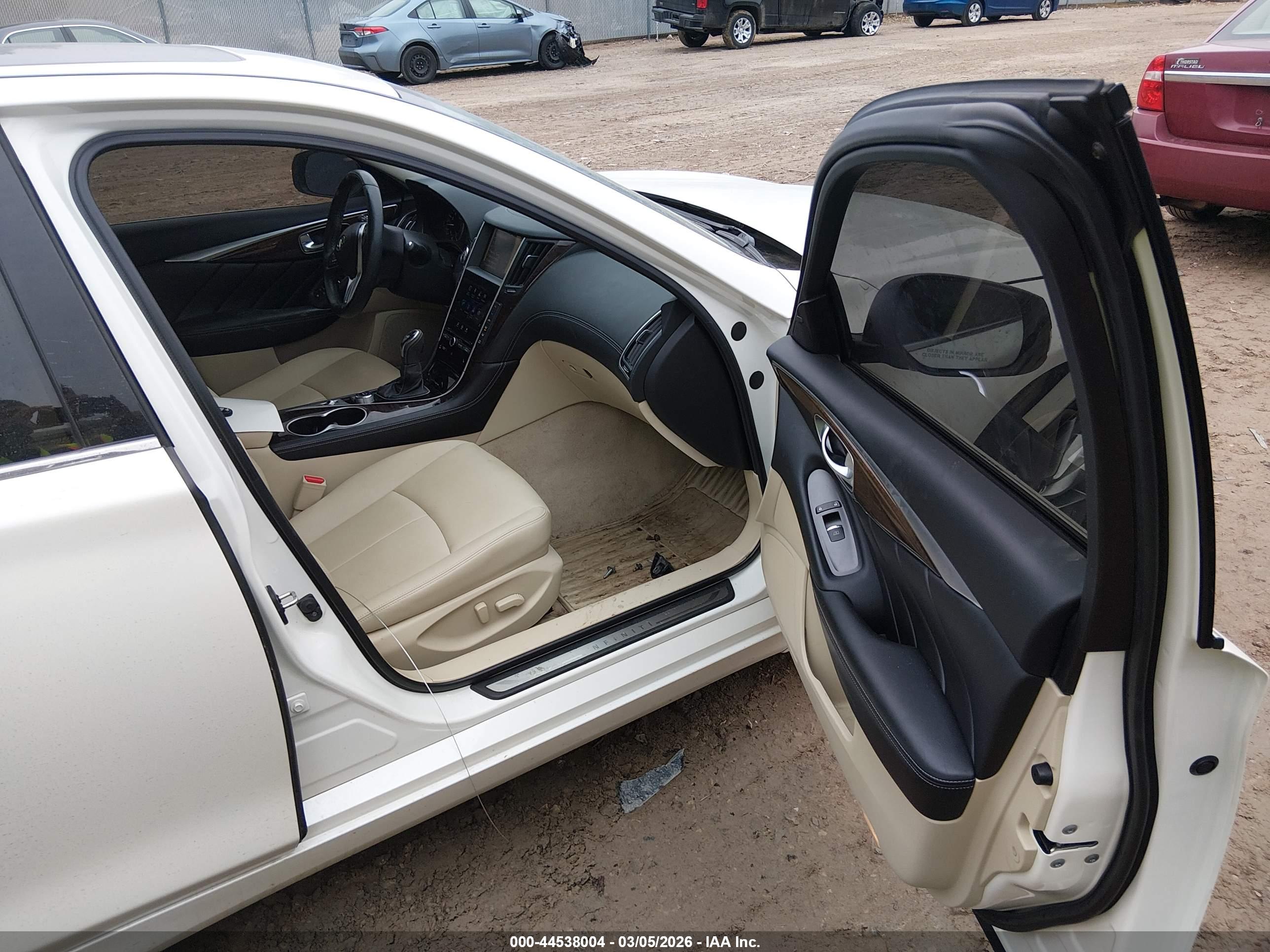 INFINITI Q50 image 5