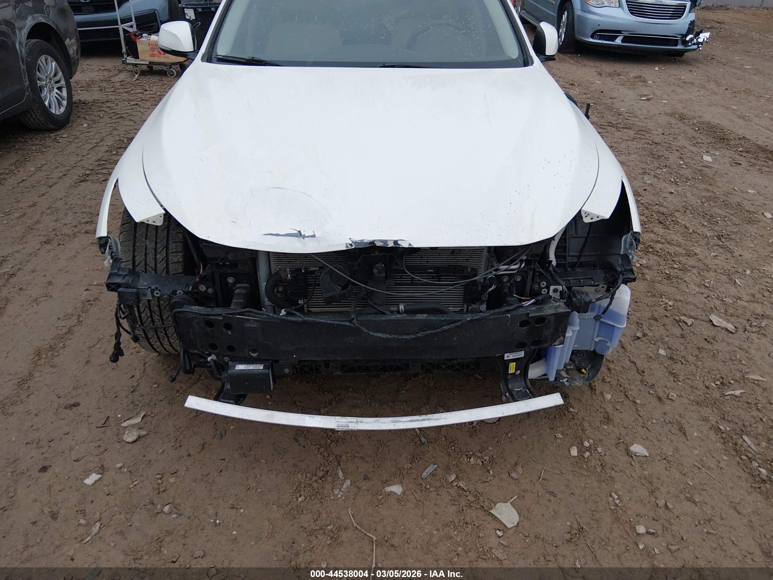 INFINITI Q50 image 6