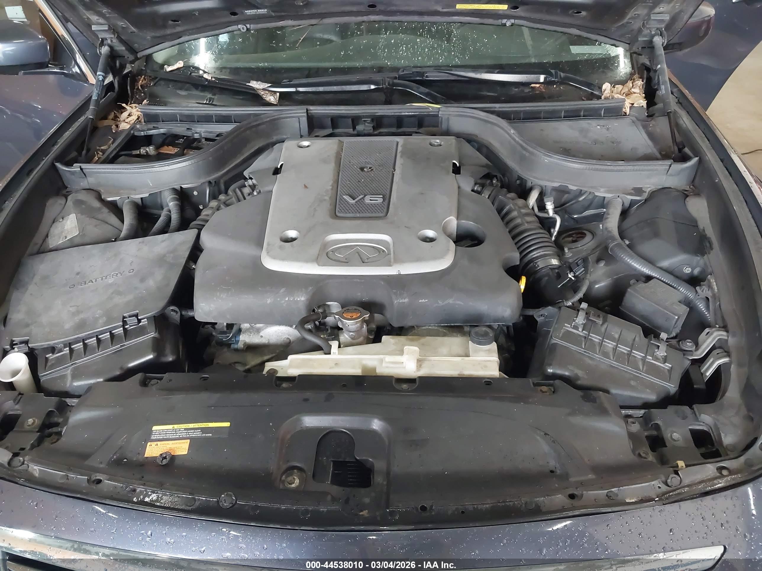 INFINITI G25X image 10