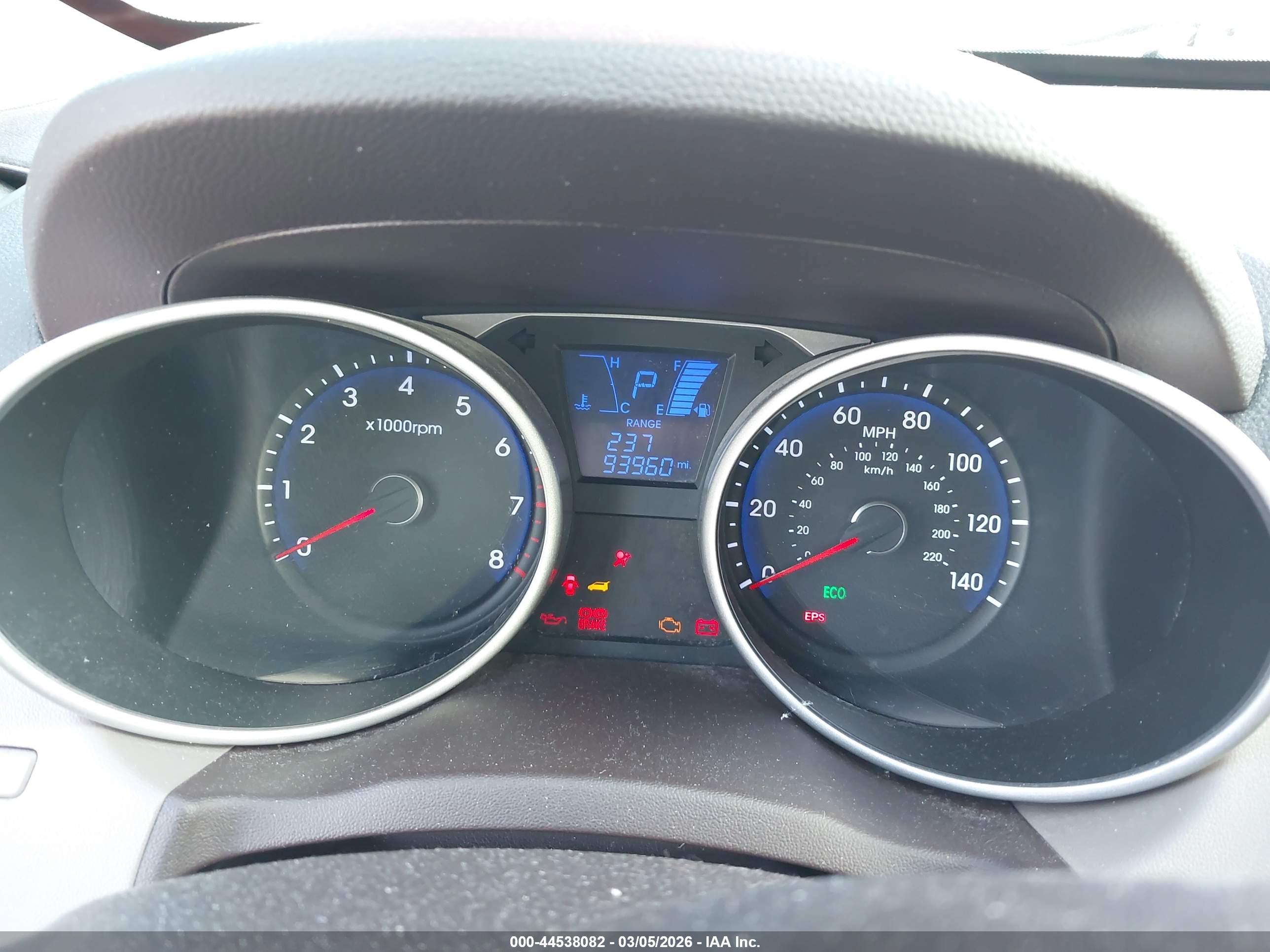 HYUNDAI TUCSON image 7