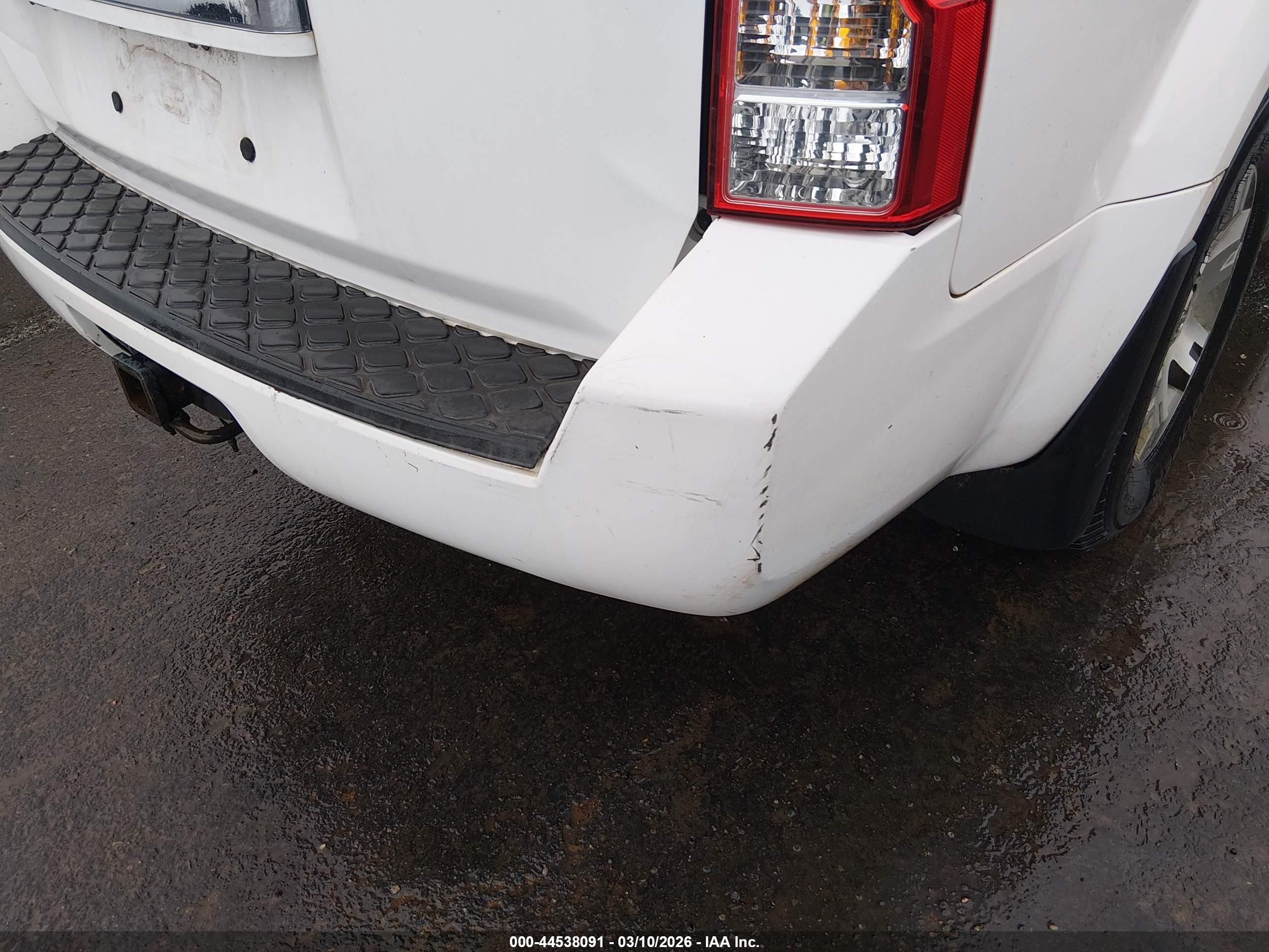 NISSAN PATHFINDER image 6