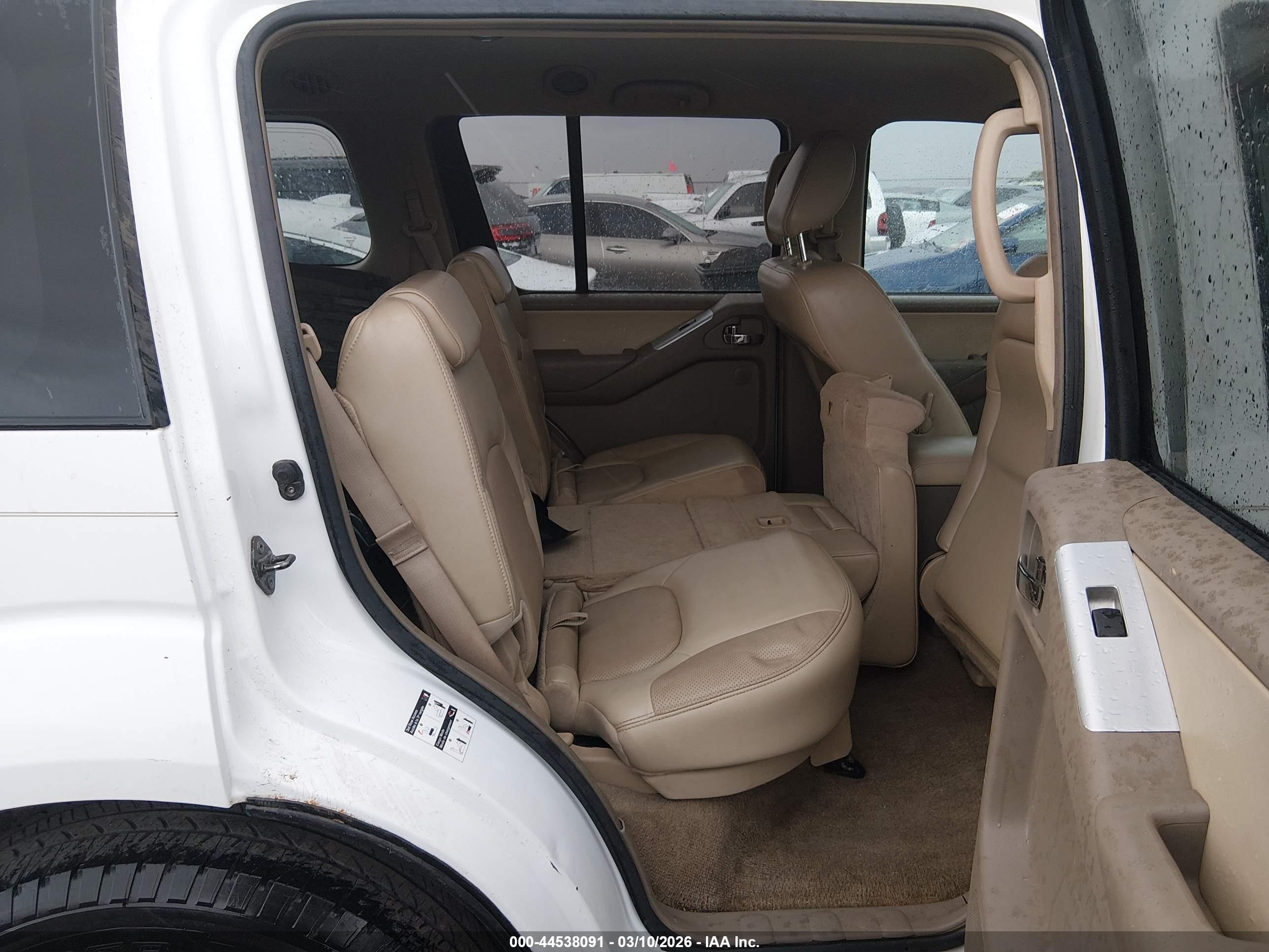 NISSAN PATHFINDER image 8