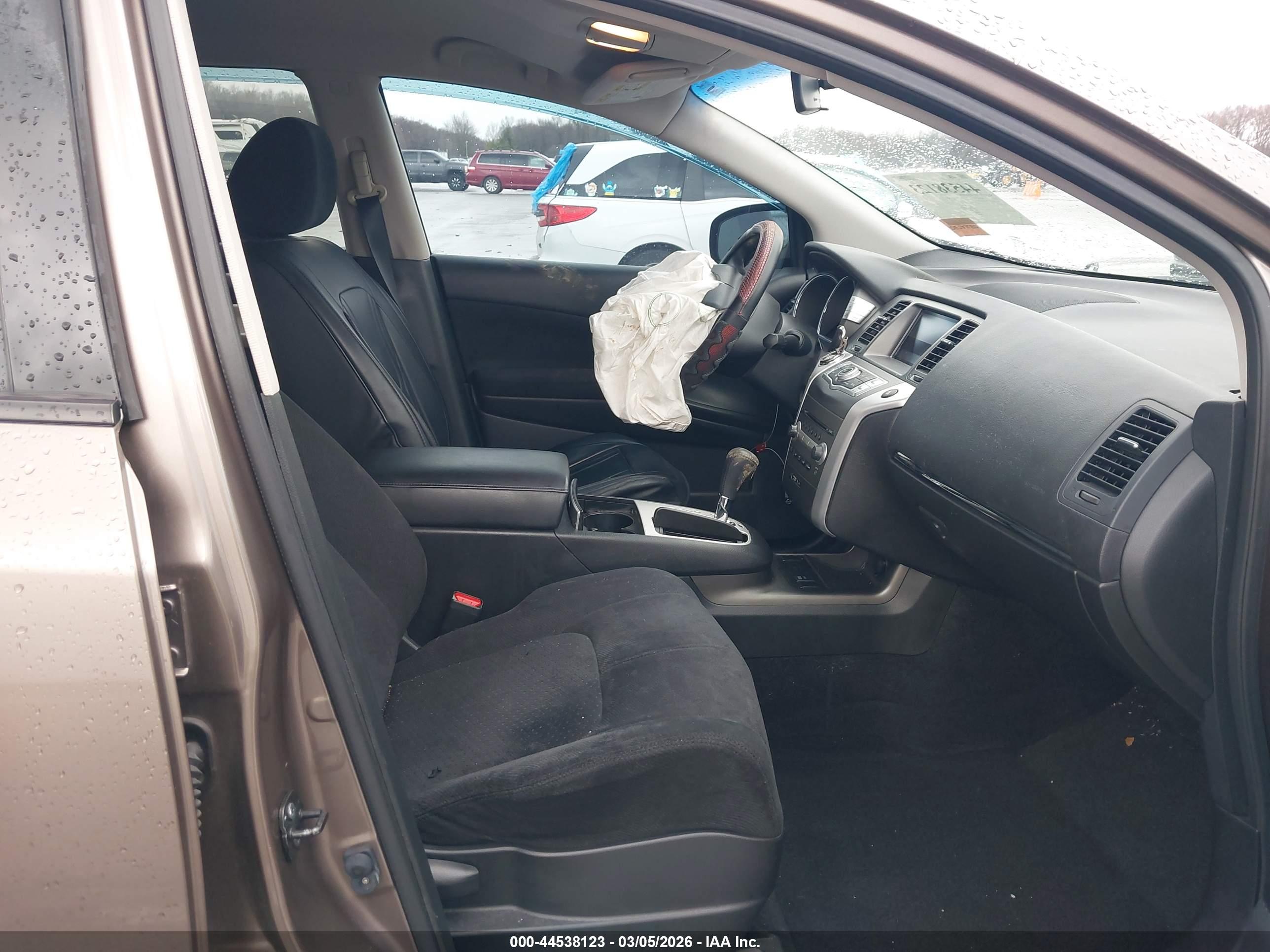NISSAN MURANO image 5