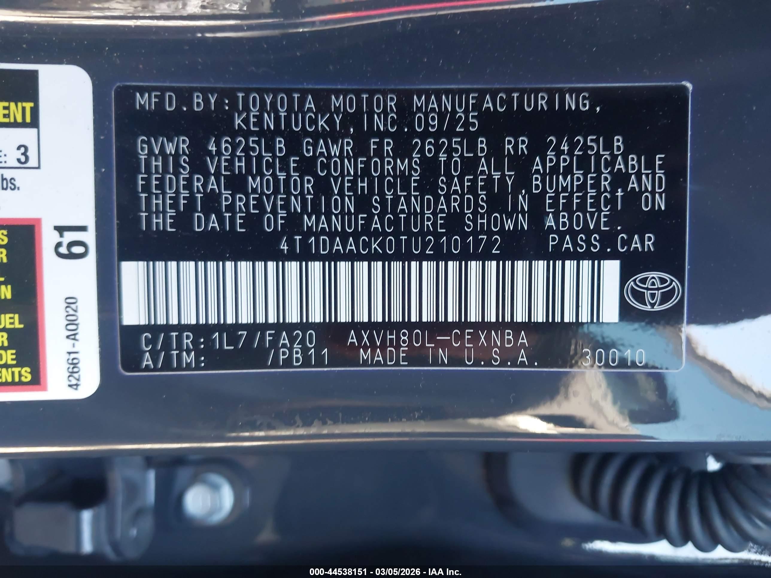 TOYOTA CAMRY image 9