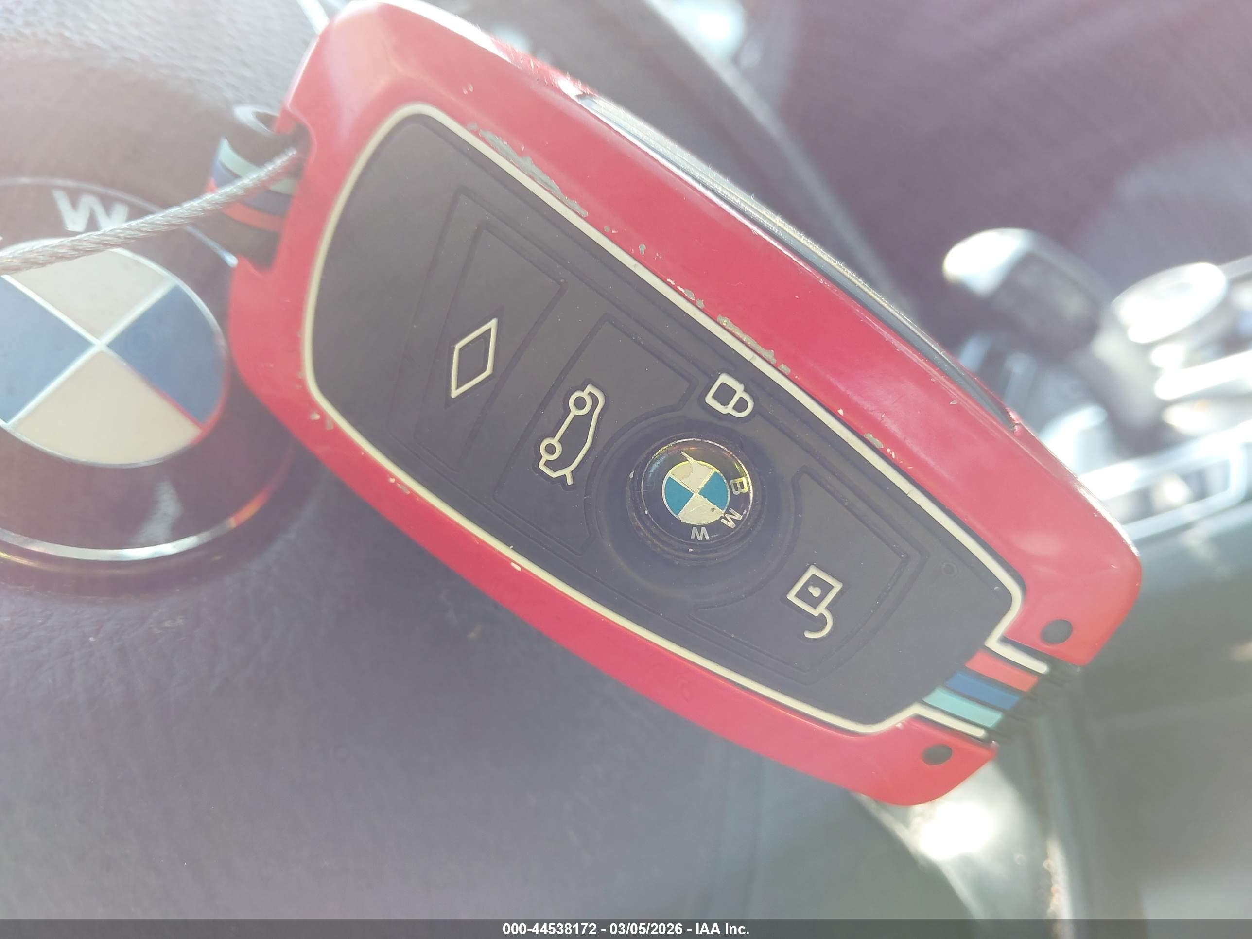 BMW 740LI image 11