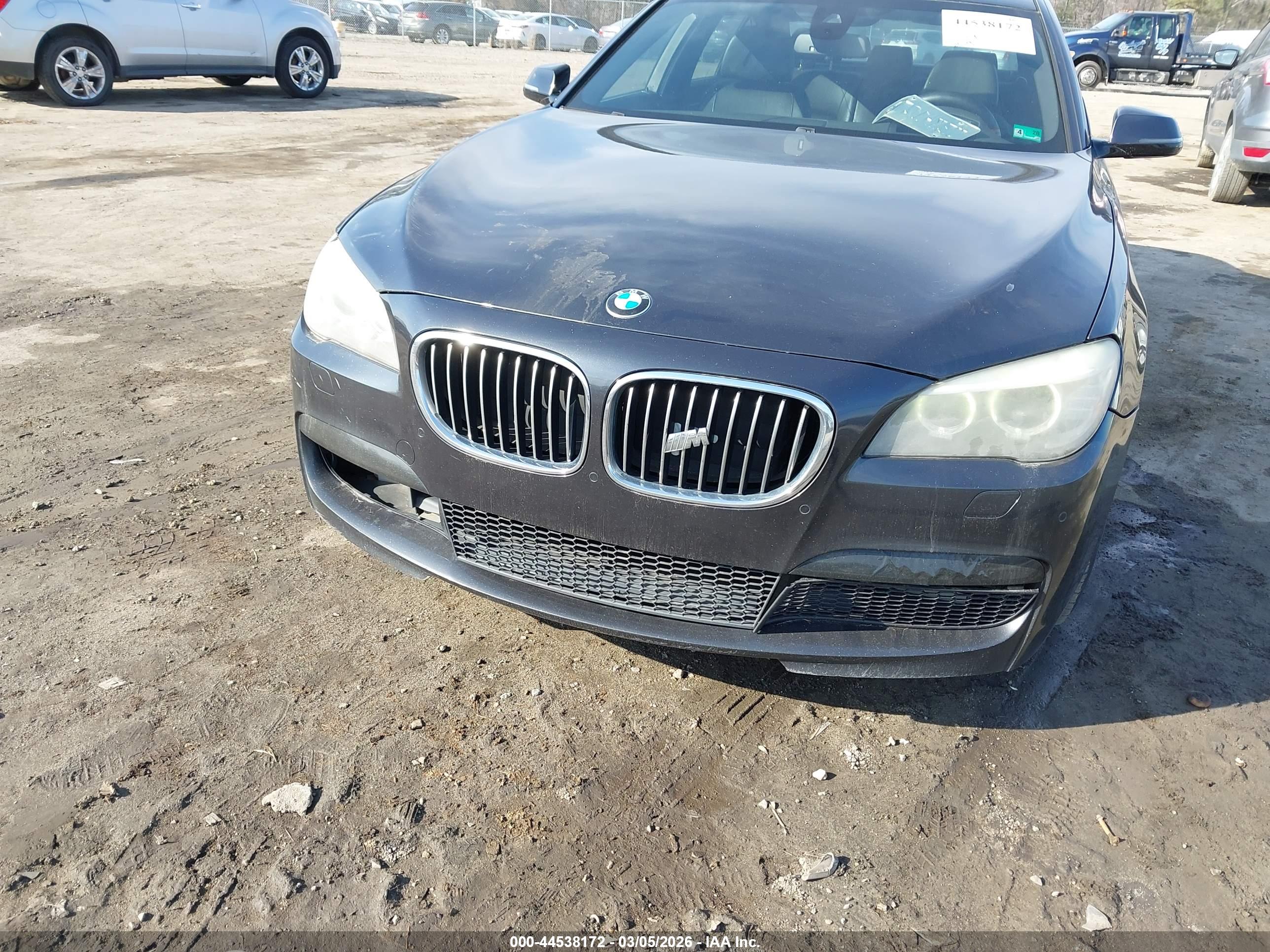 BMW 740LI image 6