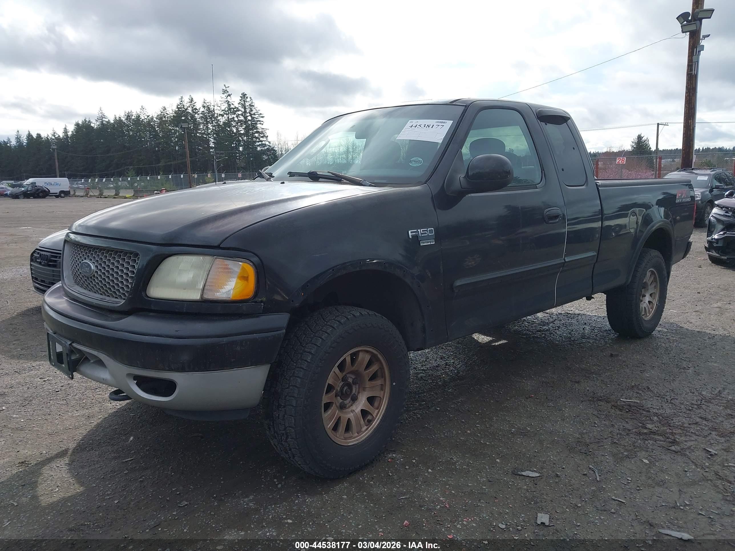 FORD F-150 image 2