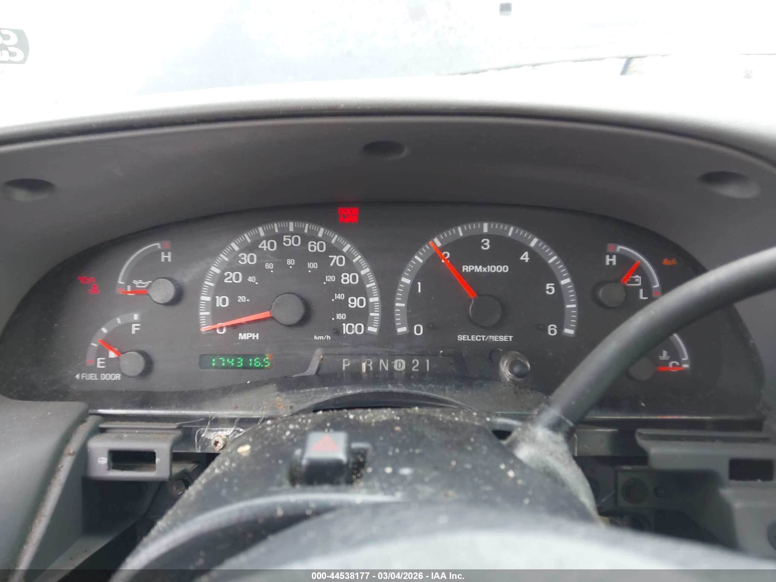 FORD F-150 image 7