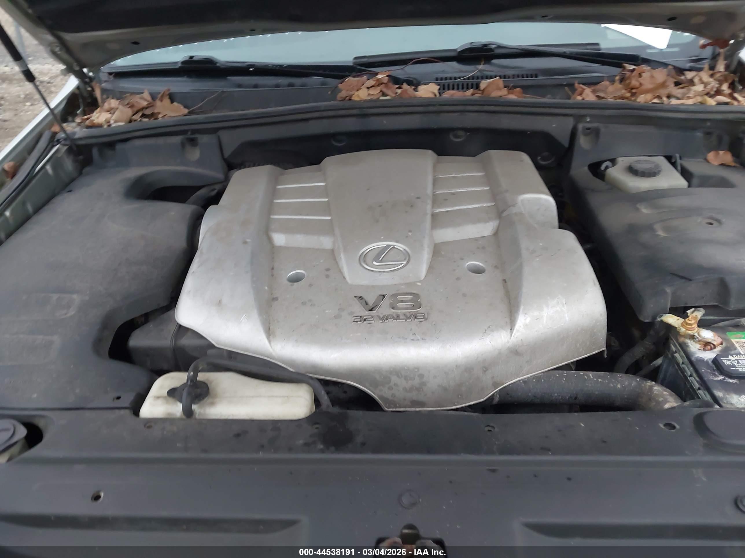 LEXUS GX image 10