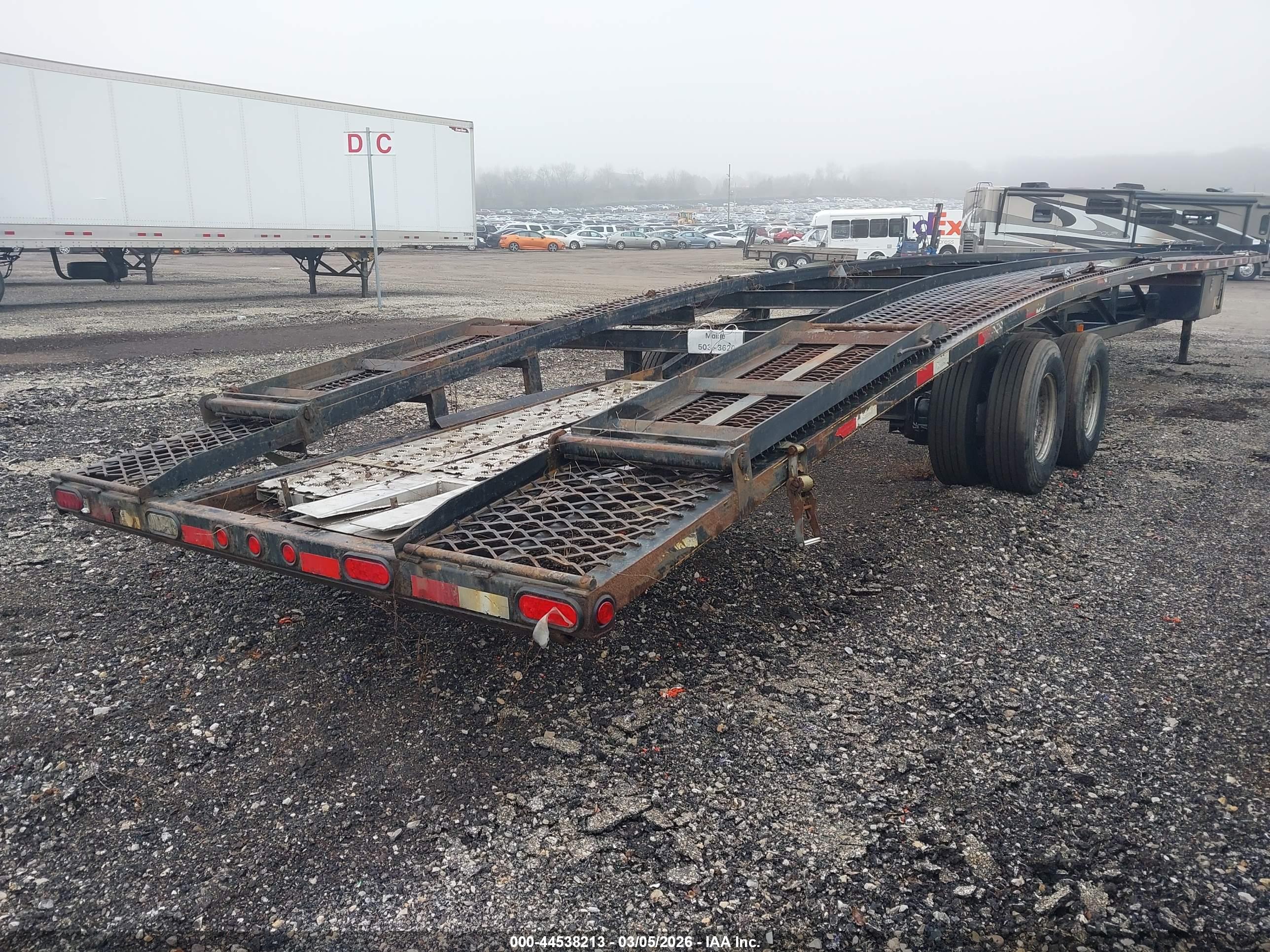 KAUFMAN TRAILERS image 4