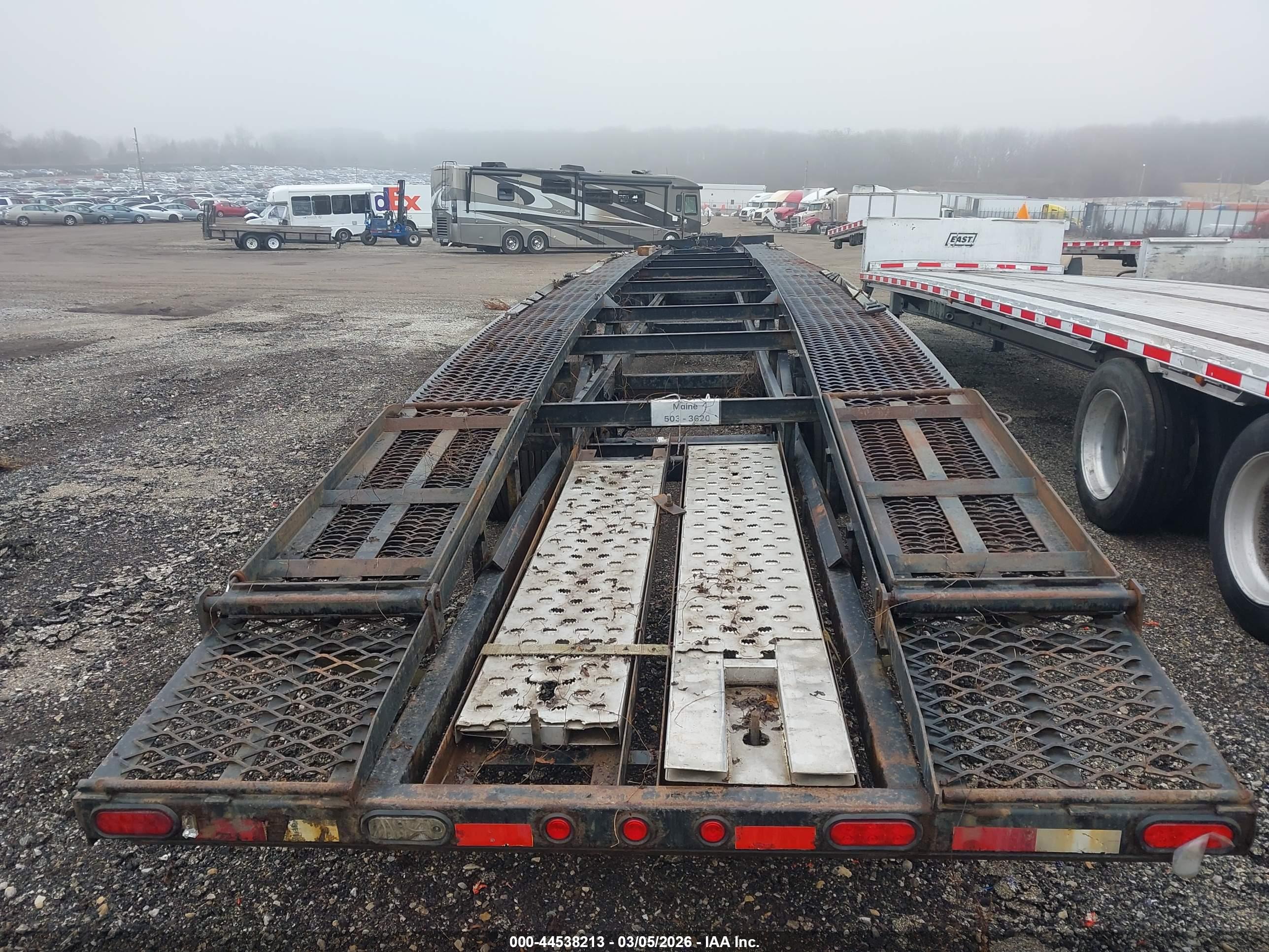 KAUFMAN TRAILERS image 5