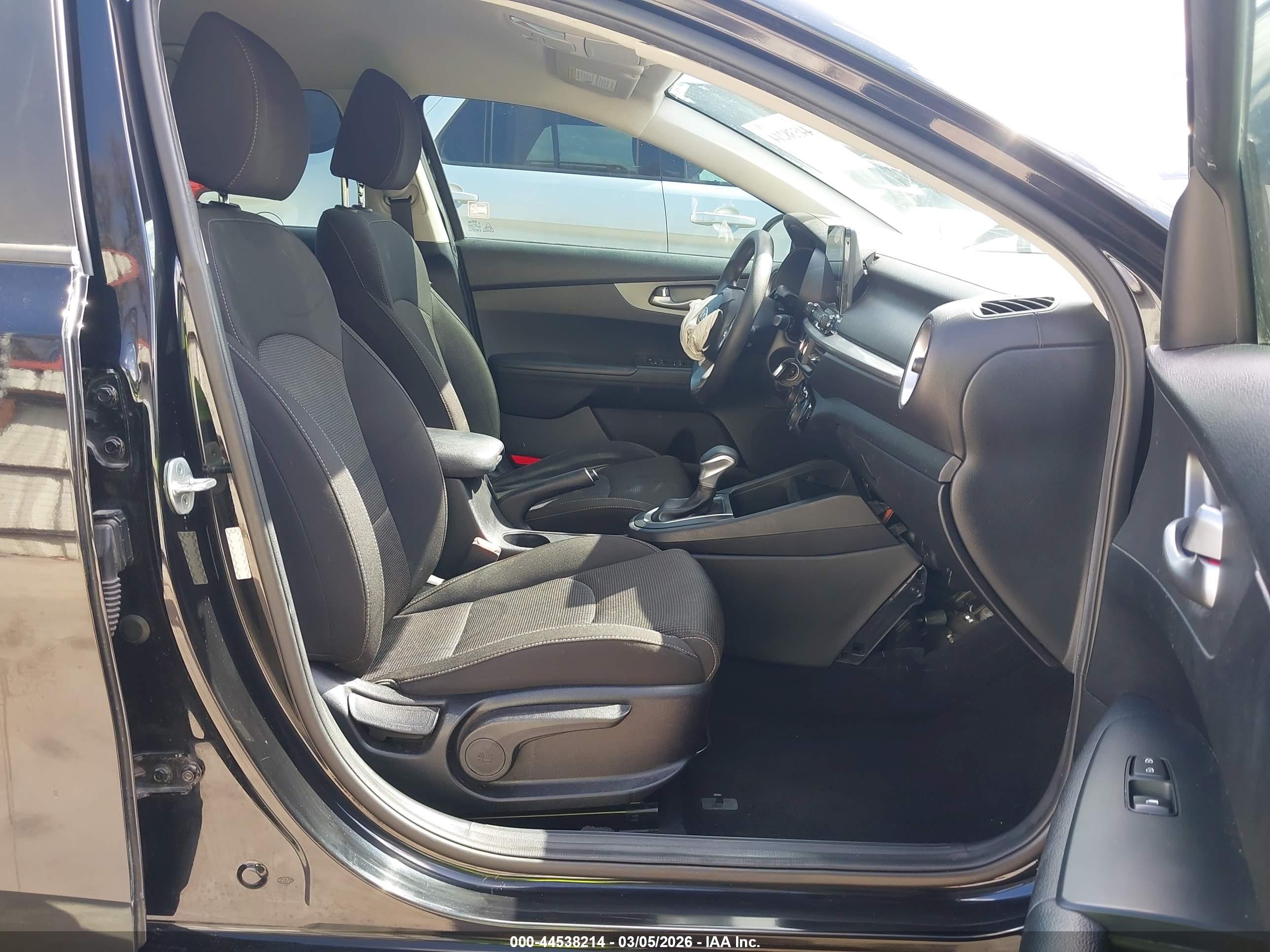 KIA FORTE image 5